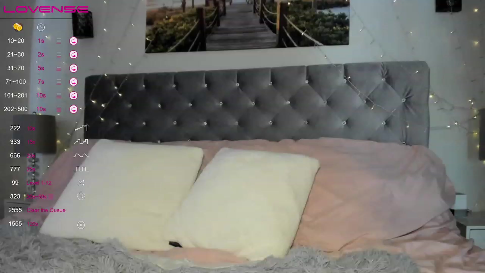 Gallery image thumbnail from MissKyleeBB's myfreecams stream on, 12/10/2022, 20:04 image 16 of 20