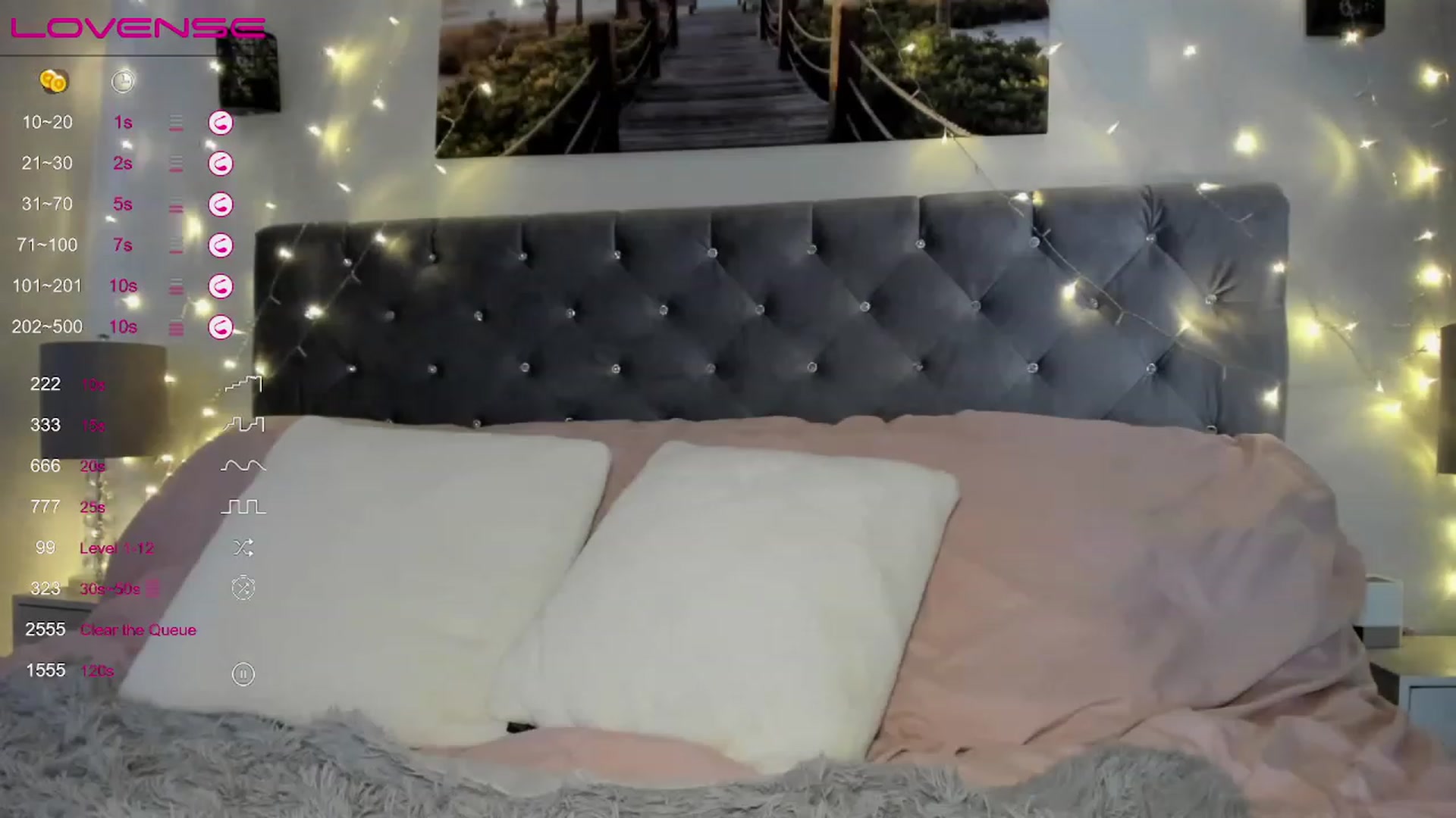 Gallery image thumbnail from MissKyleeBB's myfreecams stream on, 12/10/2022, 20:04 image 20 of 20