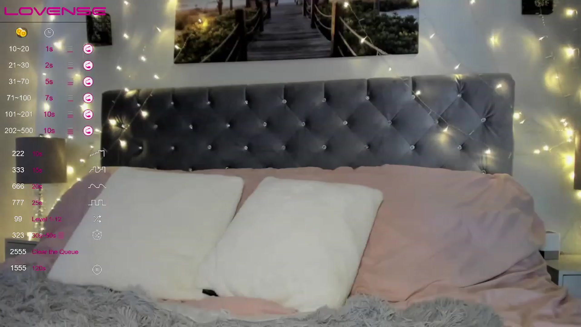 Gallery image thumbnail from MissKyleeBB's myfreecams stream on, 12/10/2022, 20:04 image 17 of 20