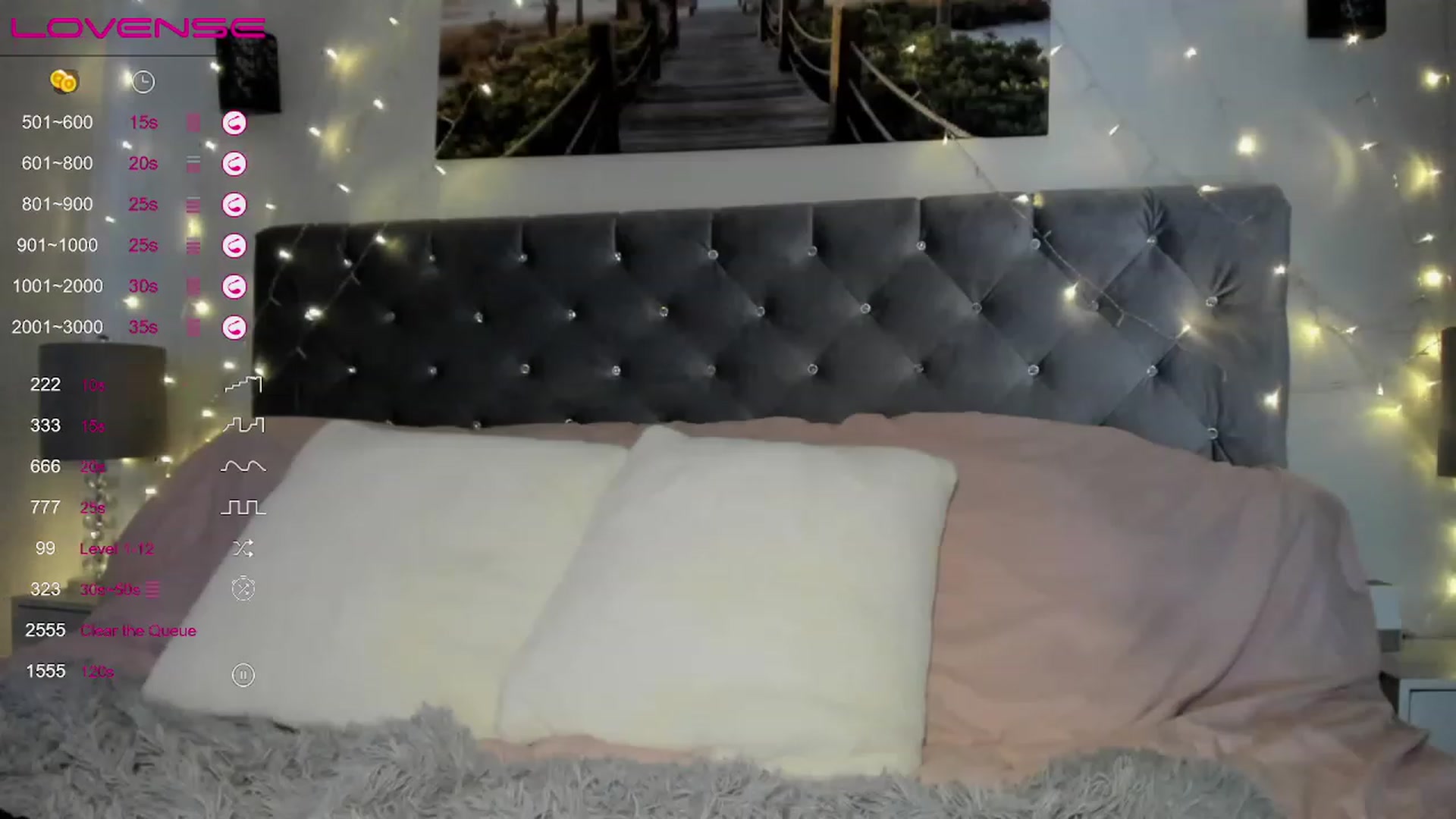 Gallery image thumbnail from MissKyleeBB's myfreecams stream on, 12/10/2022, 20:04 image 8 of 20