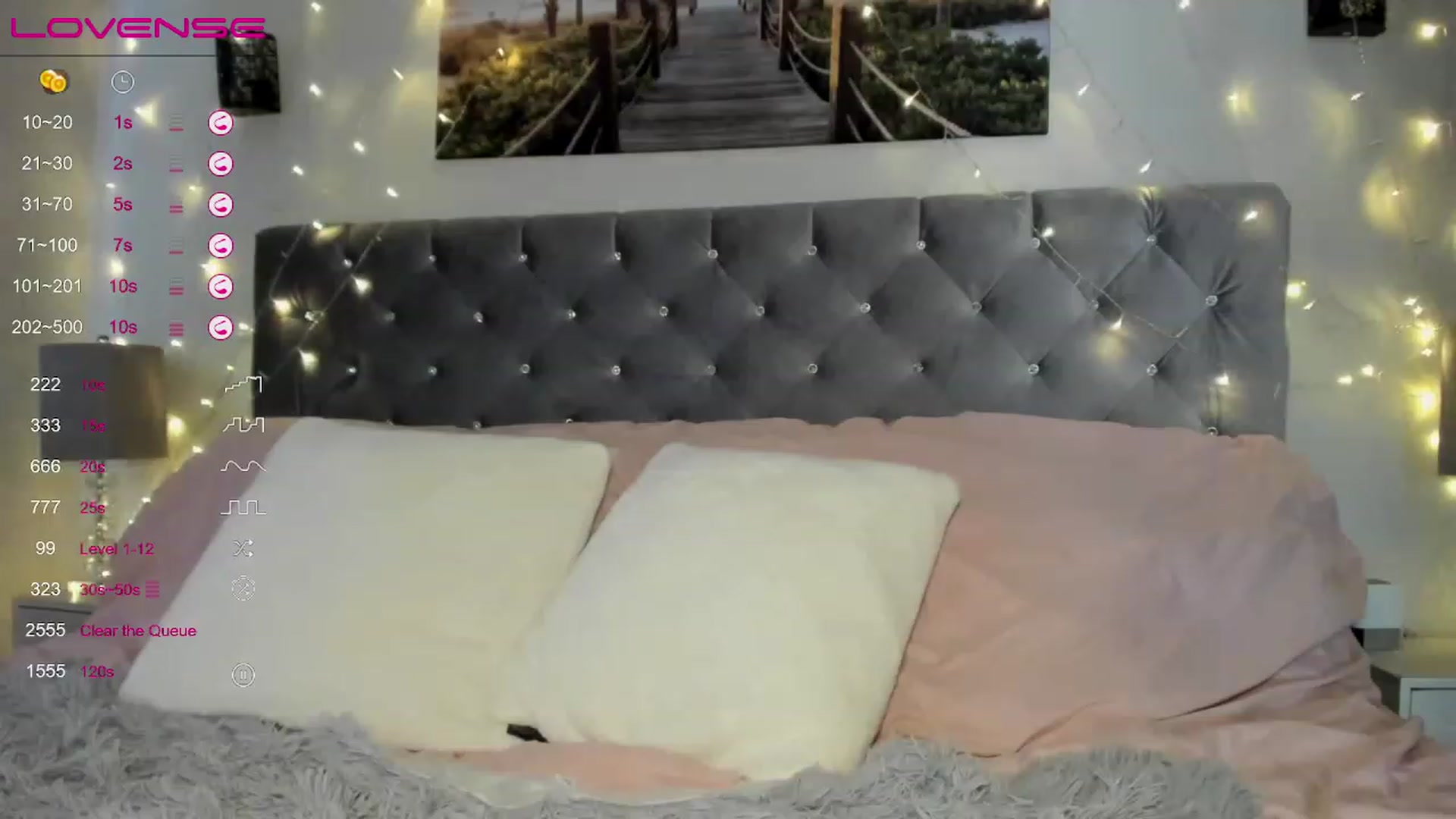 Gallery image thumbnail from MissKyleeBB's myfreecams stream on, 12/10/2022, 20:04 image 18 of 20