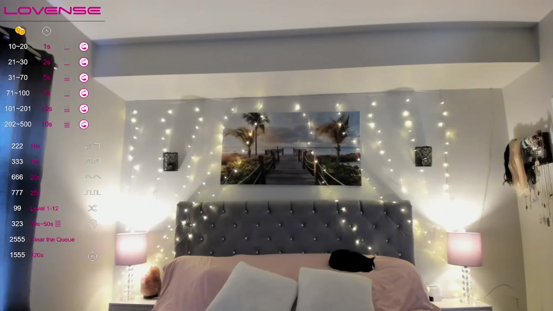 Gallery image thumbnail from MissKyleeBB's myfreecams stream on, 12/12/2022, 18:54 image 3 of 20