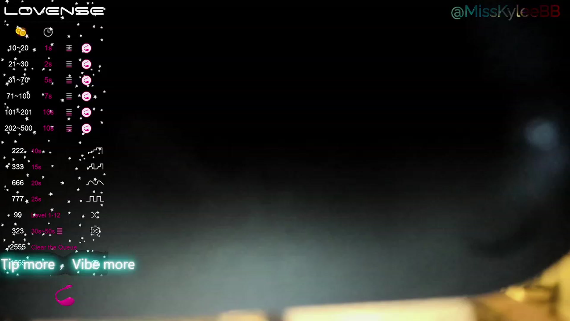Gallery image thumbnail from MissKyleeBB's myfreecams stream on, 12/22/2022, 03:22 image 8 of 20