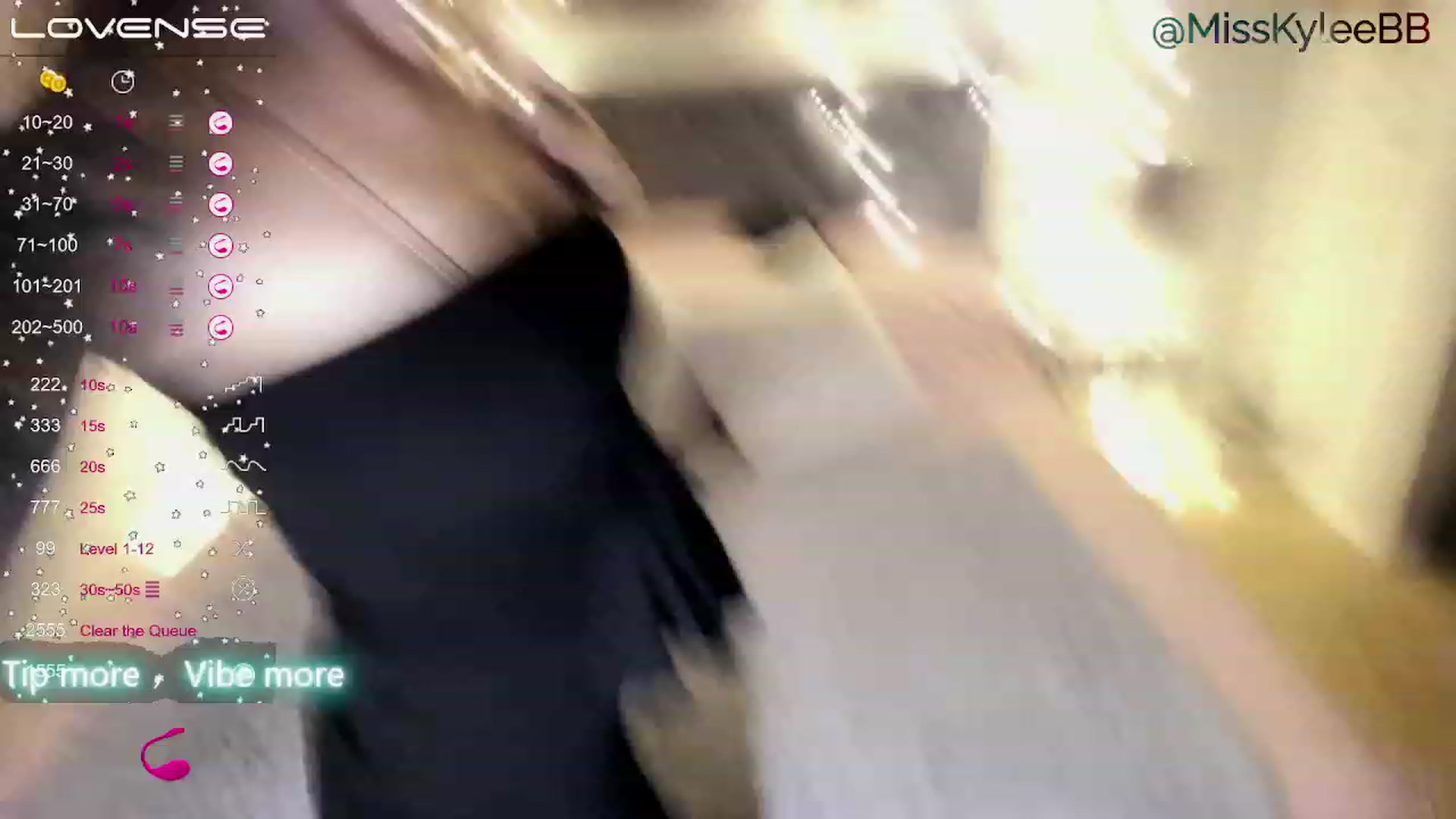 Gallery image thumbnail from MissKyleeBB's myfreecams stream on, 12/22/2022, 03:22 image 1 of 20