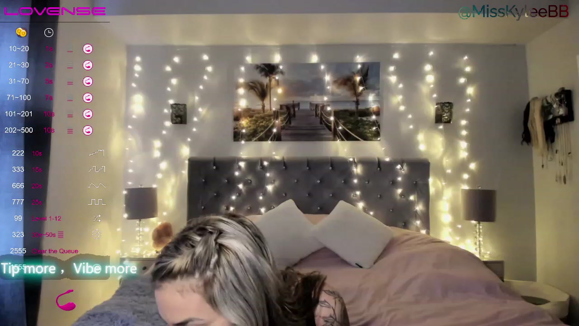 Gallery image thumbnail from MissKyleeBB's myfreecams stream on, 01/09/2023, 19:55 image 8 of 20