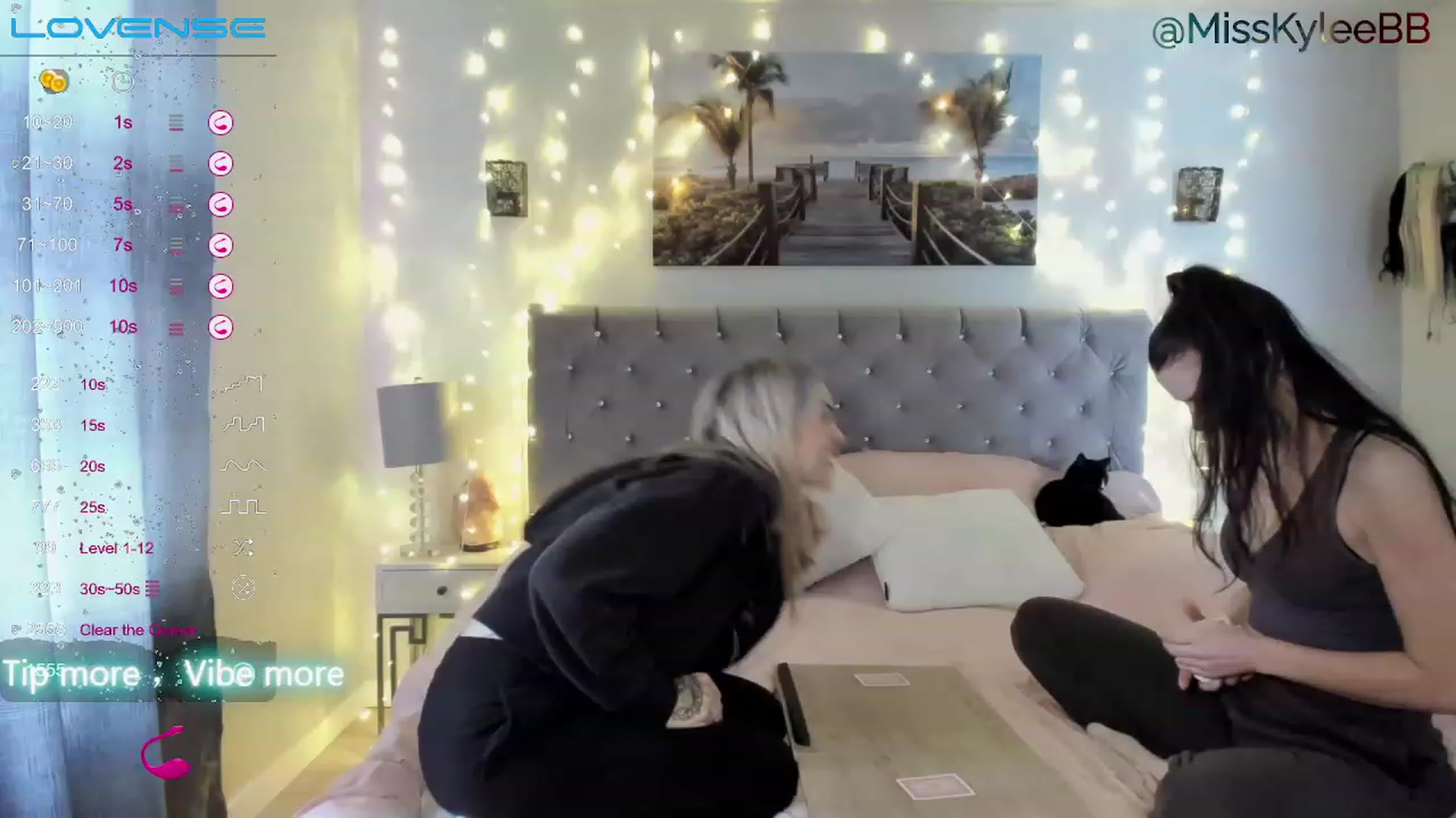 Gallery image thumbnail from MissKyleeBB's myfreecams stream on, 01/16/2023, 20:55 image 13 of 20