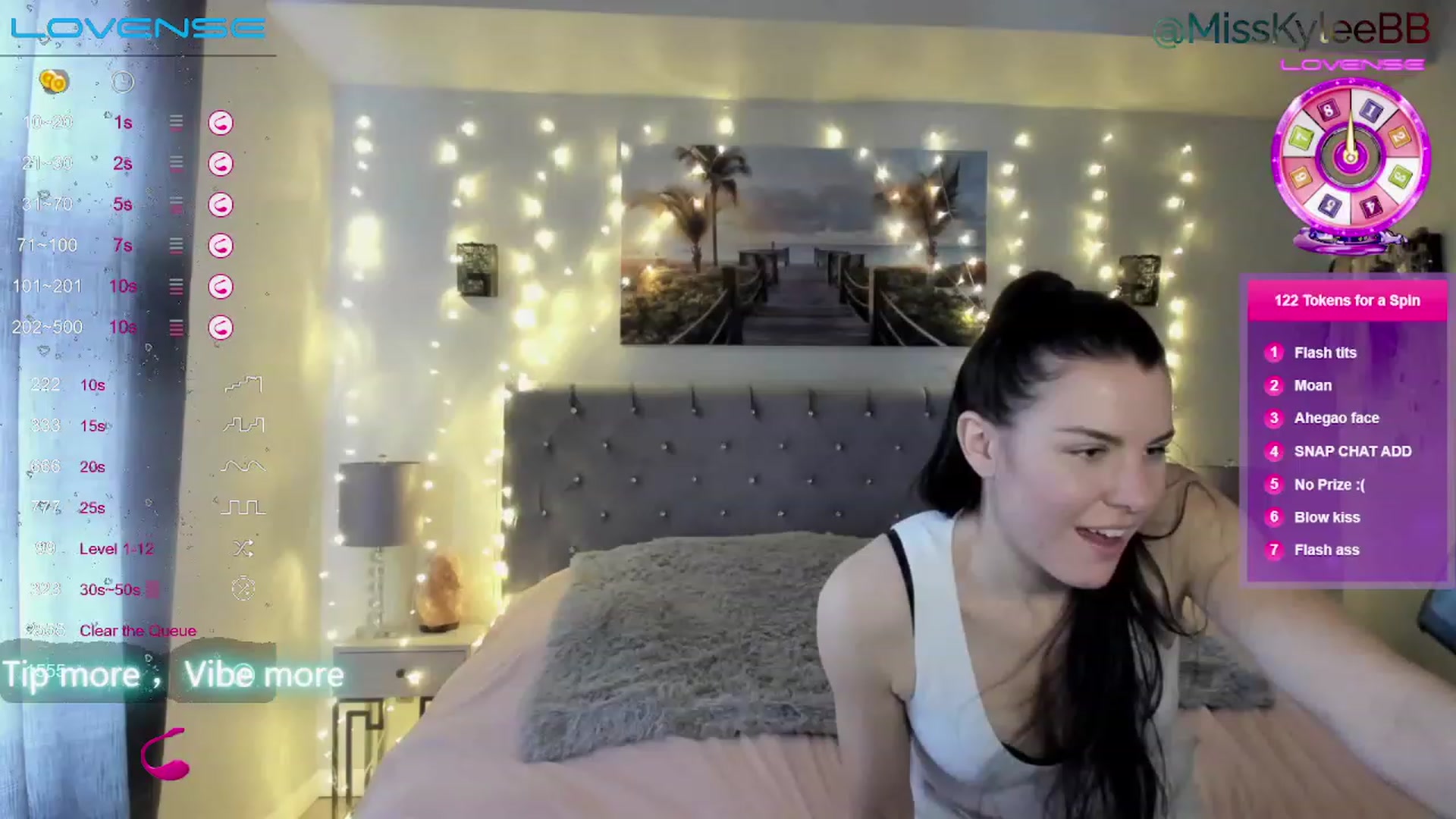 Gallery image thumbnail from MissKyleeBB's myfreecams stream on, 01/30/2023, 21:23 image 9 of 20
