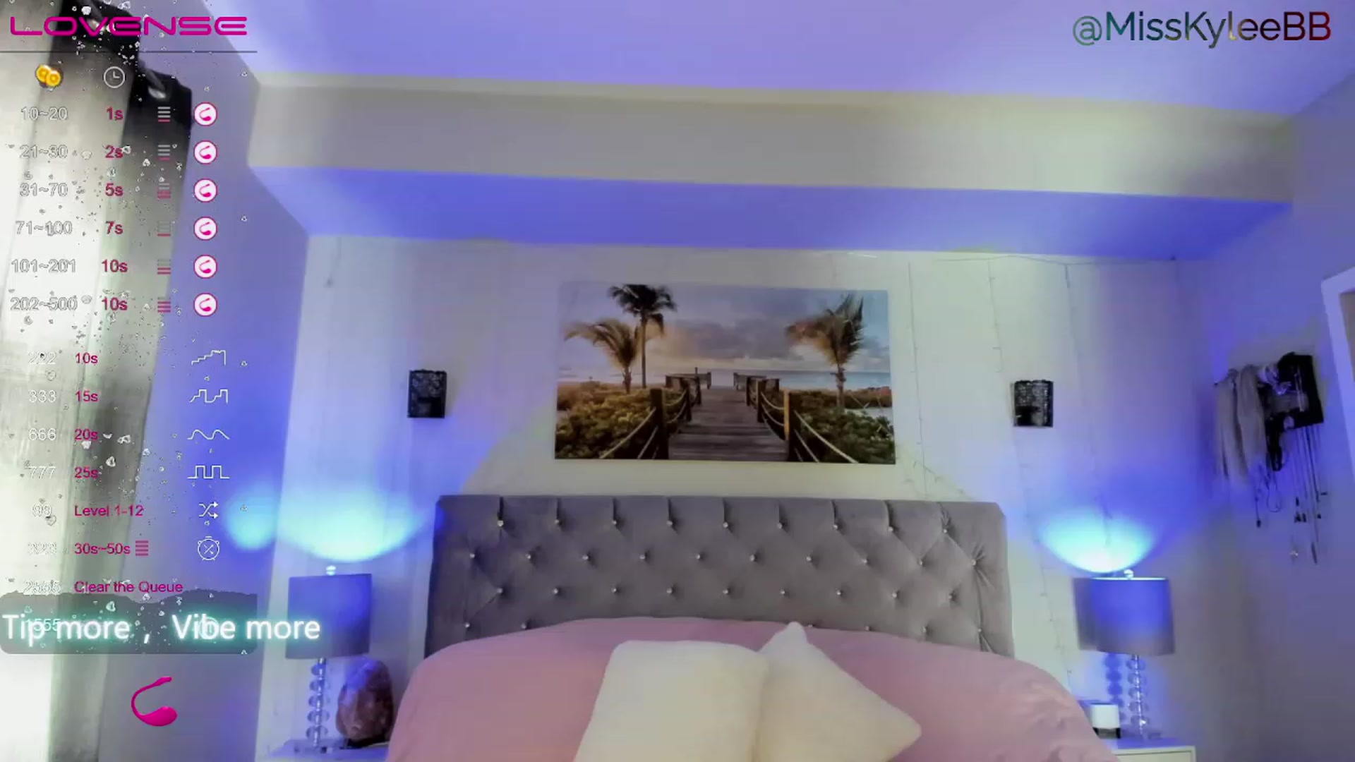 Gallery image thumbnail from MissKyleeBB's myfreecams stream on, 04/14/2023, 19:50 image 7 of 20