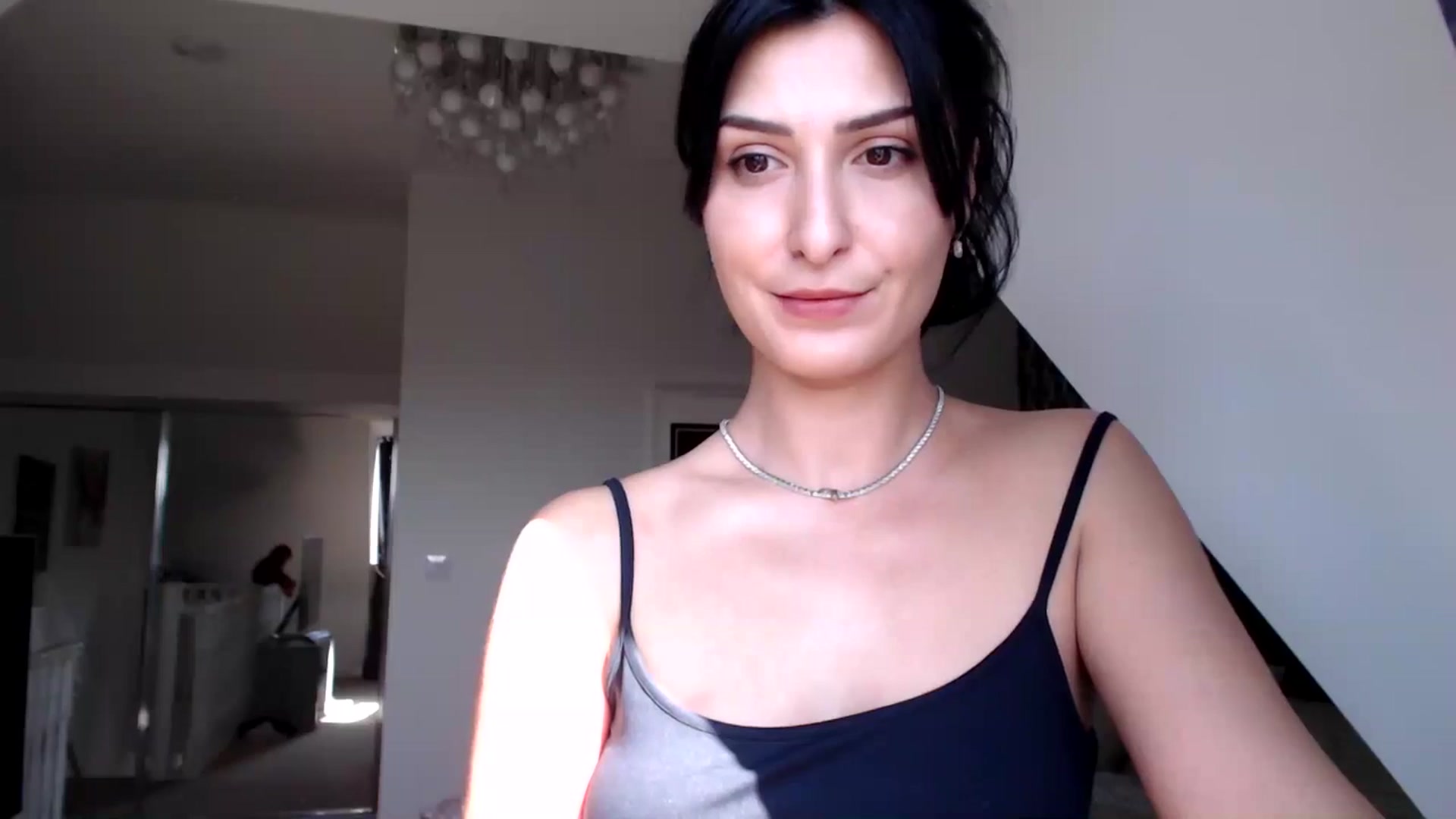 Gallery image thumbnail from MissLeanne's myfreecams stream on, 03/20/2025, 11:26 image 15 of 20