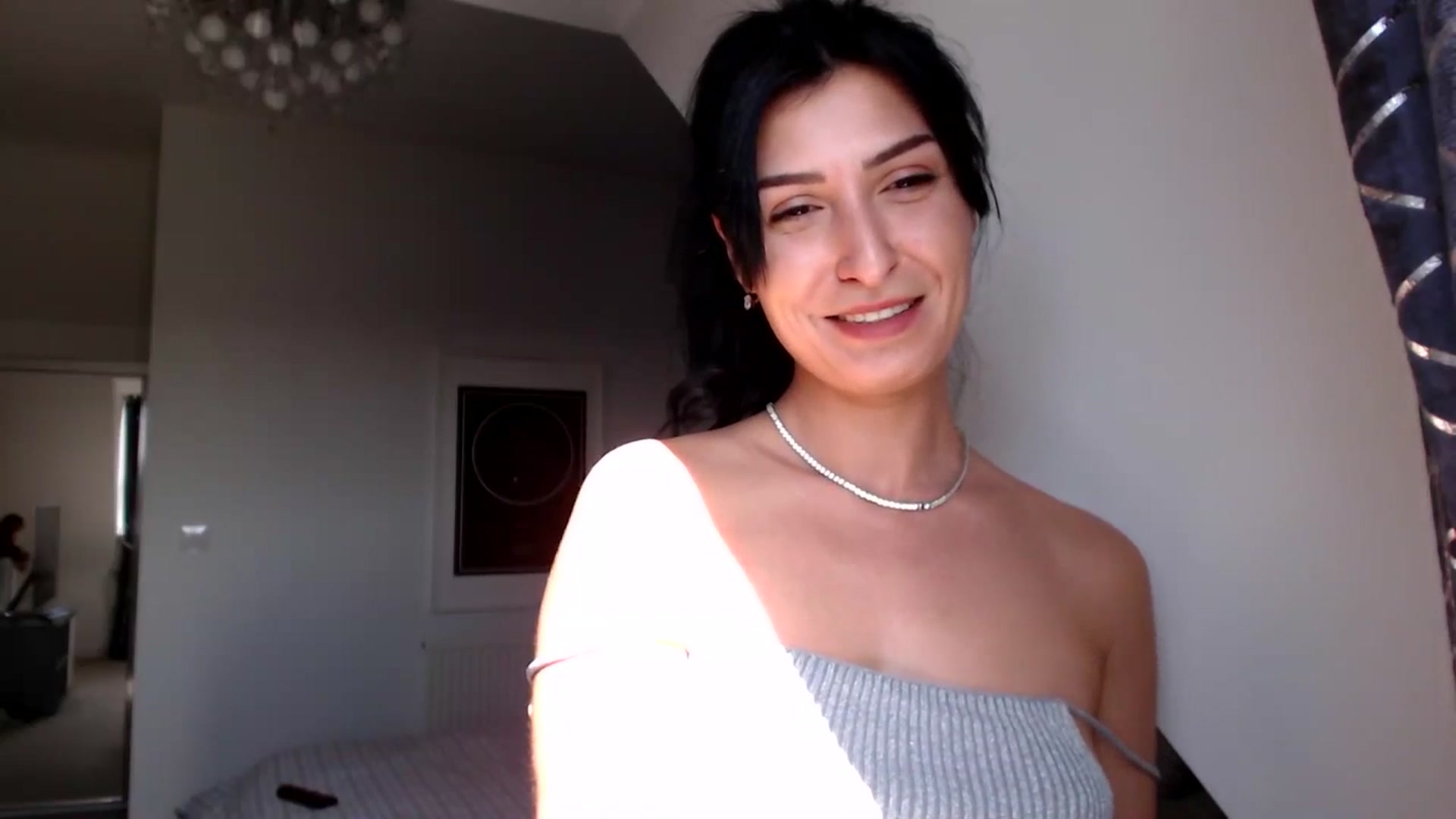 Gallery image thumbnail from MissLeanne's myfreecams stream on, 03/20/2025, 12:33 image 19 of 20