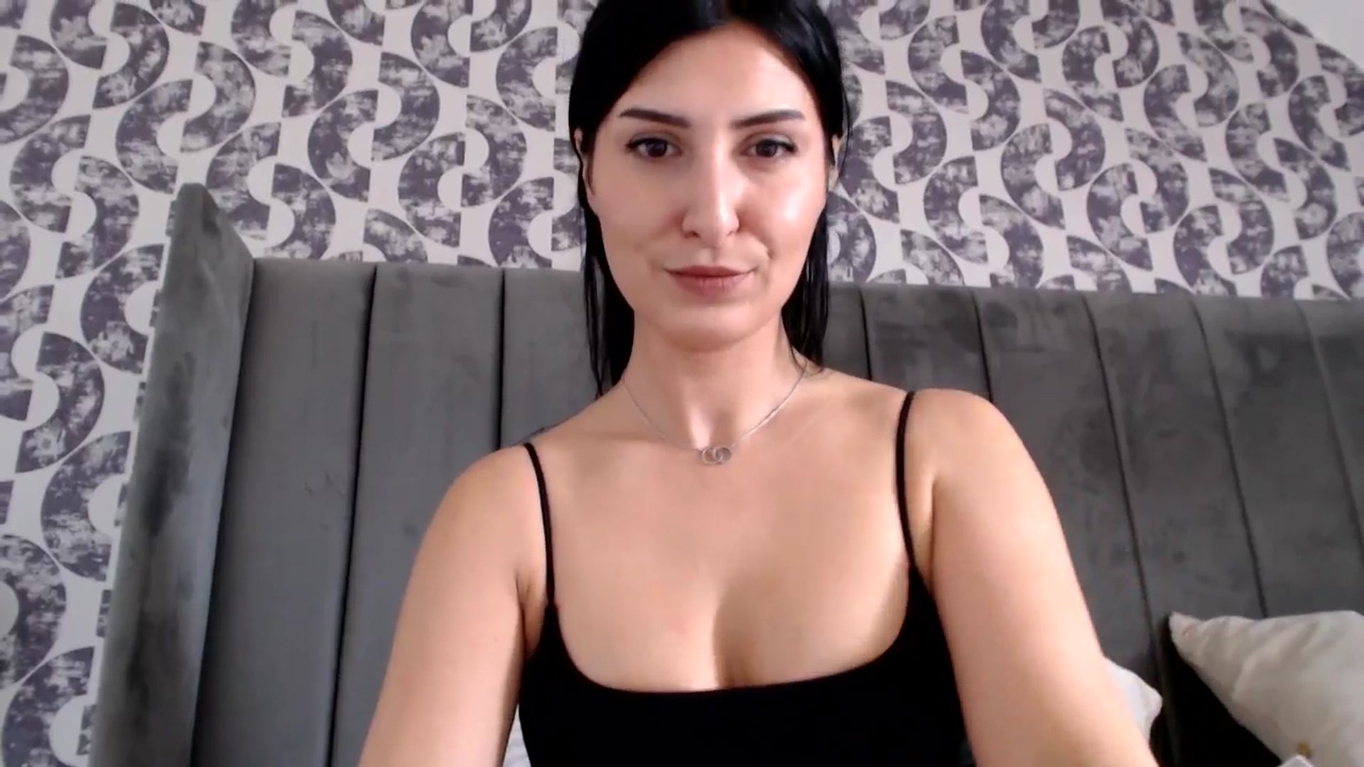 Gallery image thumbnail from MissLeanne's myfreecams stream on, 03/24/2025, 10:37 image 11 of 20
