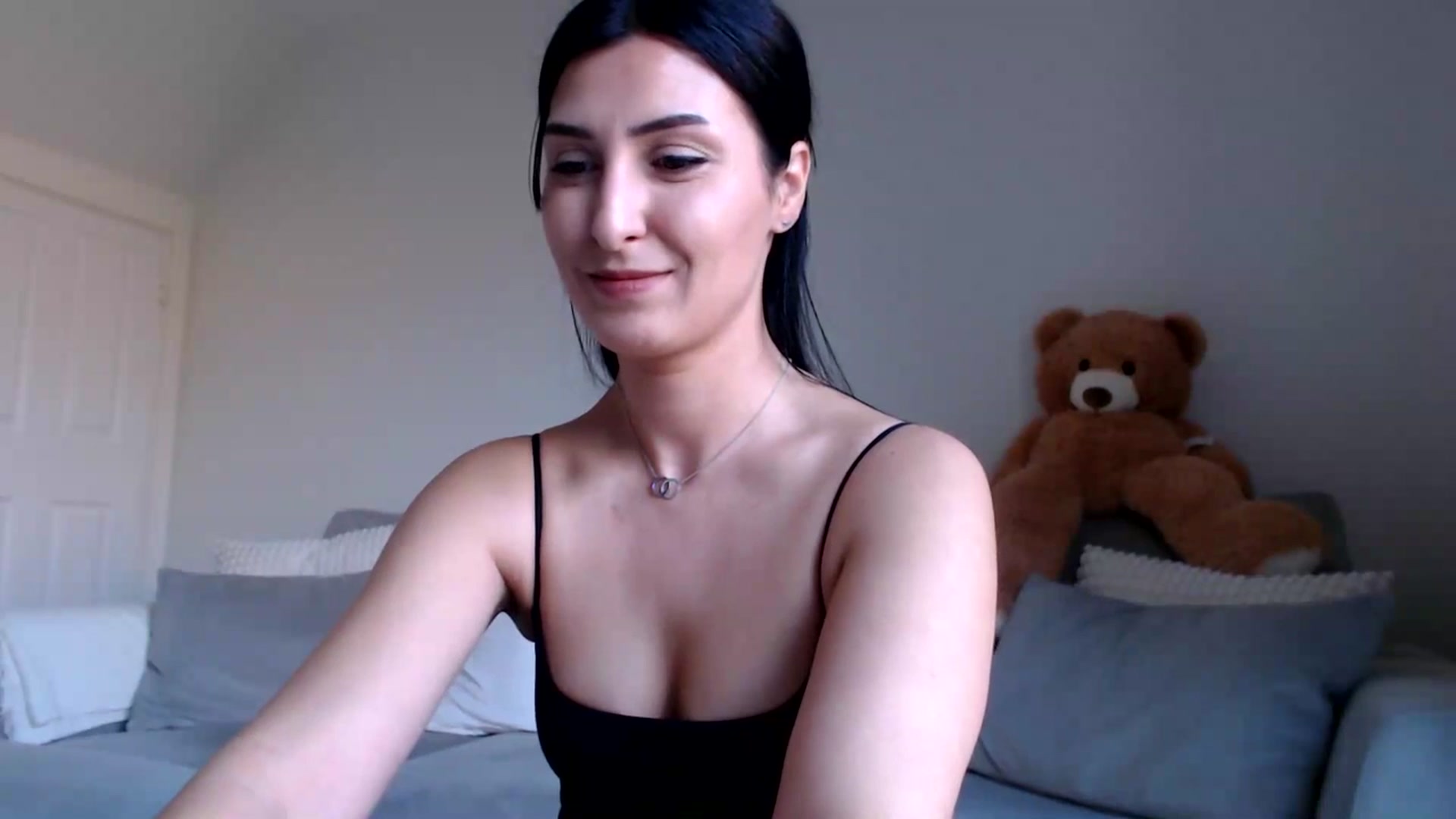 Gallery image thumbnail from MissLeanne's myfreecams stream on, 03/24/2025, 11:46 image 4 of 20