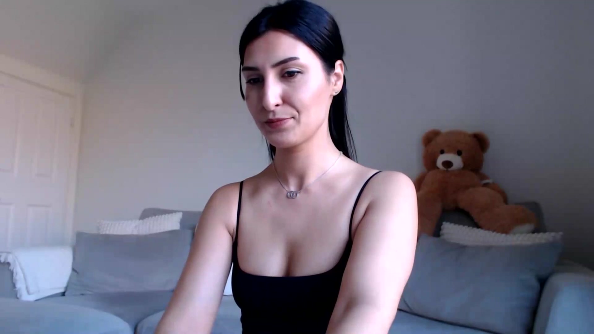 Gallery image thumbnail from MissLeanne's myfreecams stream on, 03/24/2025, 11:46 image 6 of 20