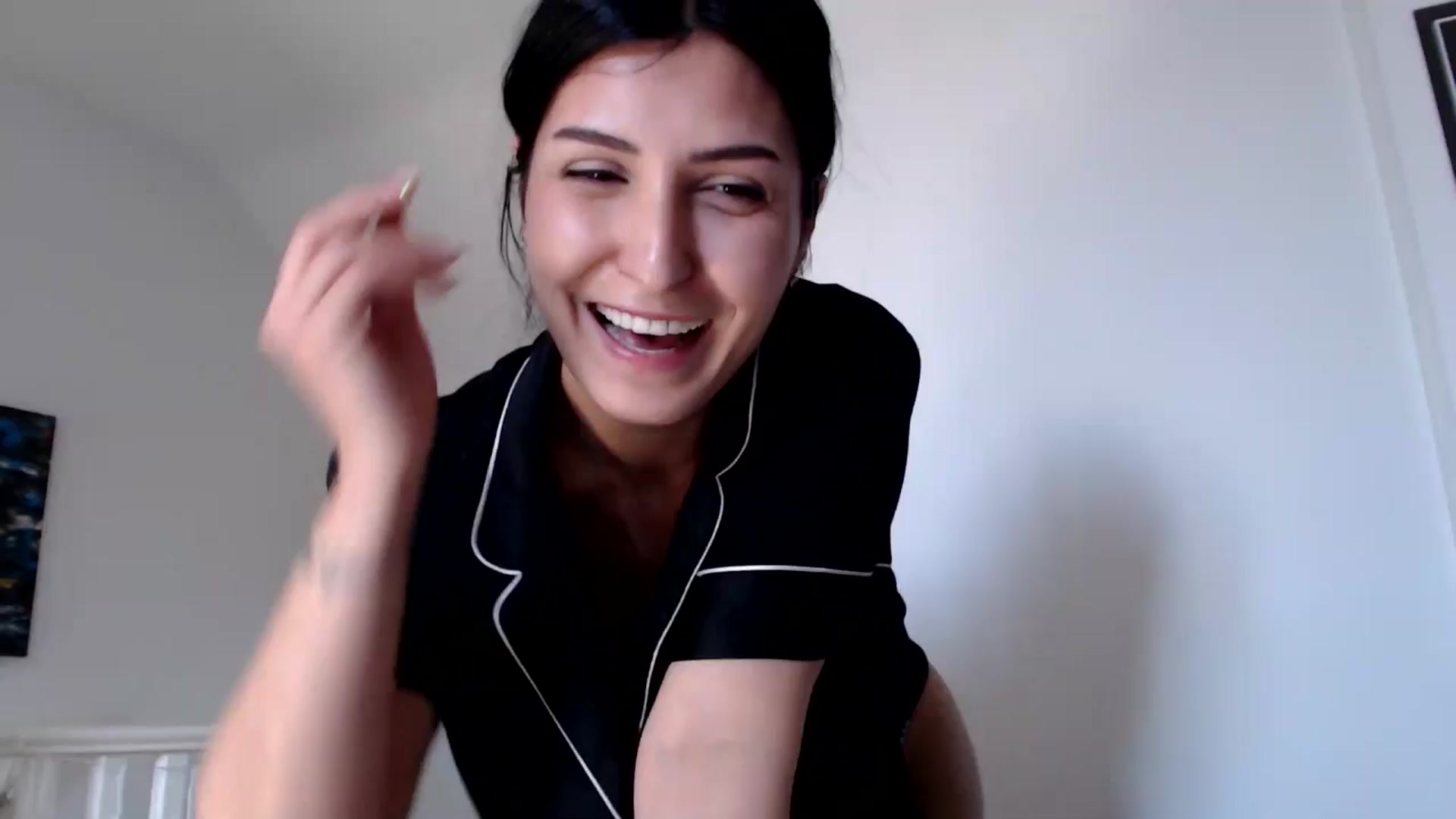 Gallery image thumbnail from MissLeanne's myfreecams stream on, 03/28/2025, 11:23 image 16 of 20