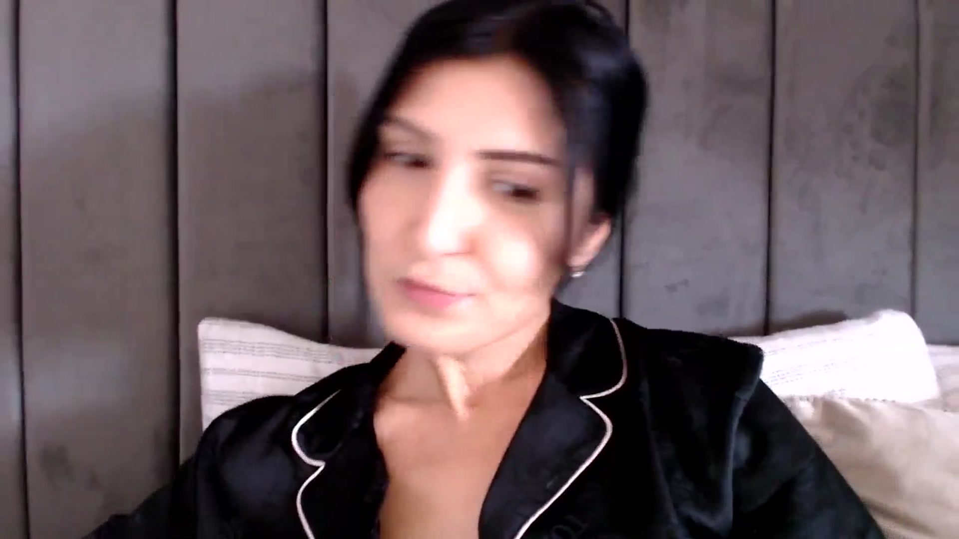 Gallery image thumbnail from MissLeanne's myfreecams stream on, 03/28/2025, 11:23 image 3 of 20