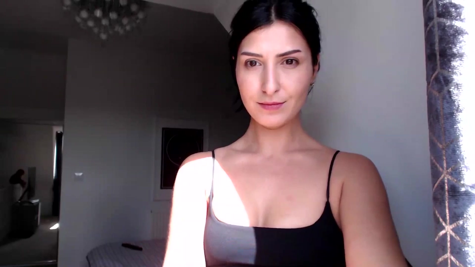 Gallery image thumbnail from MissLeanne's myfreecams stream on, 03/28/2025, 11:54 image 14 of 20