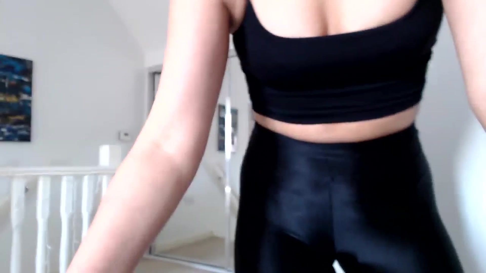 Gallery image thumbnail from MissLeanne's myfreecams stream on, 03/28/2025, 12:55 image 14 of 20