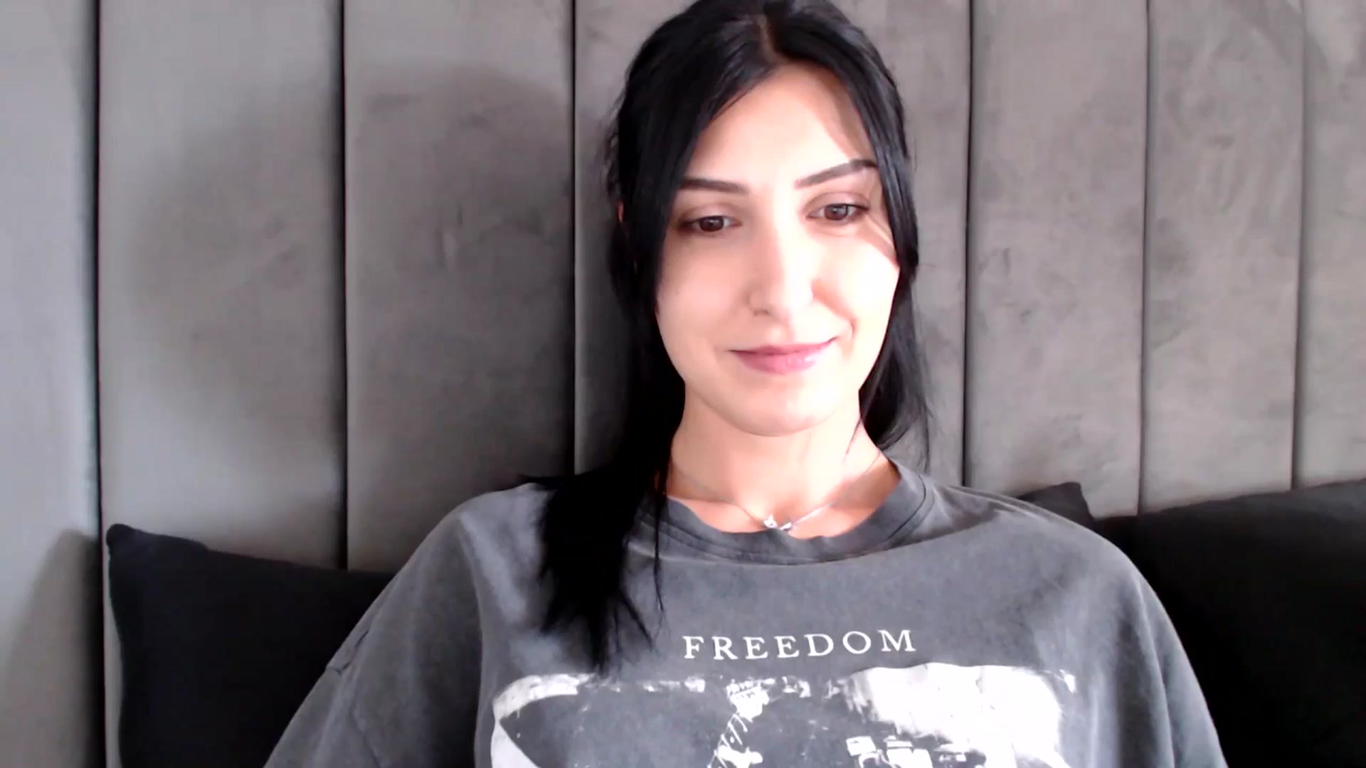 Gallery image thumbnail from MissLeanne's myfreecams stream on, 04/02/2025, 13:57 image 20 of 20