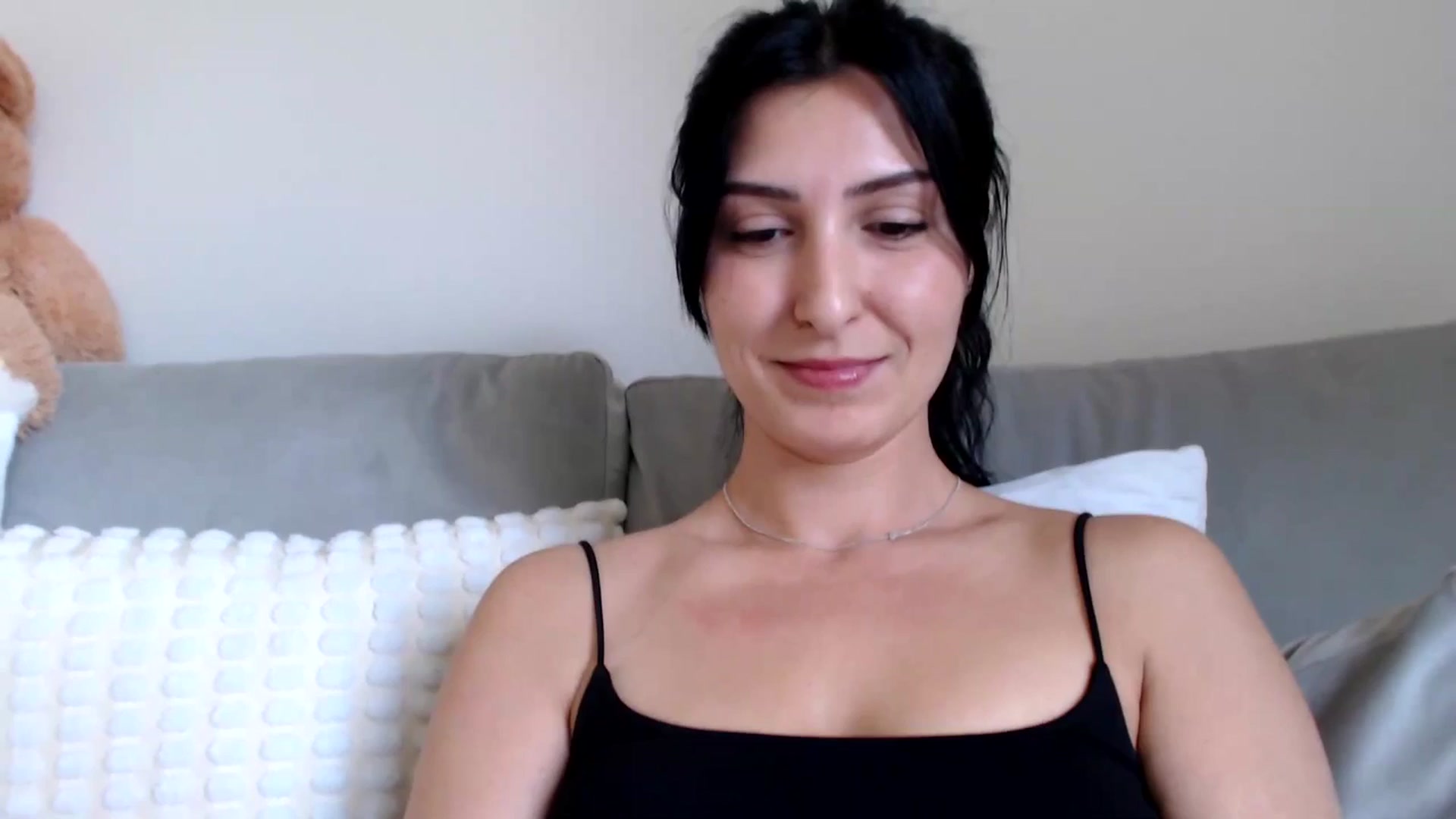 Gallery image thumbnail from MissLeanne's myfreecams stream on, 04/23/2025, 12:25 image 17 of 20