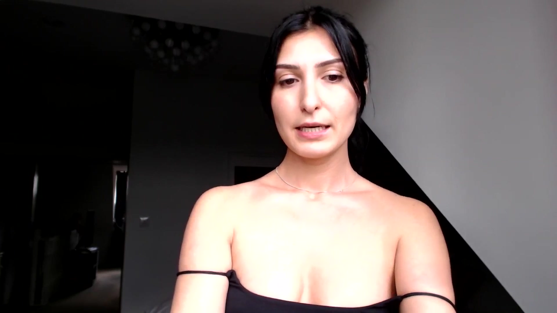 Gallery image thumbnail from MissLeanne's myfreecams stream on, 04/23/2025, 13:52 image 7 of 20