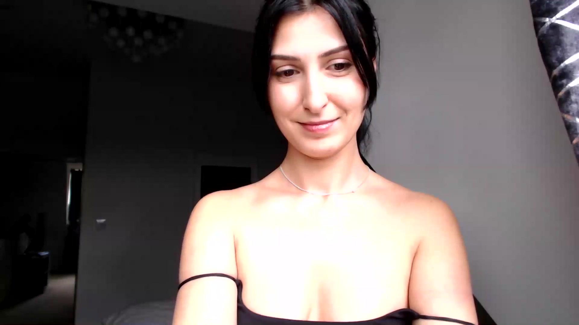 Gallery image thumbnail from MissLeanne's myfreecams stream on, 04/23/2025, 13:52 image 9 of 20