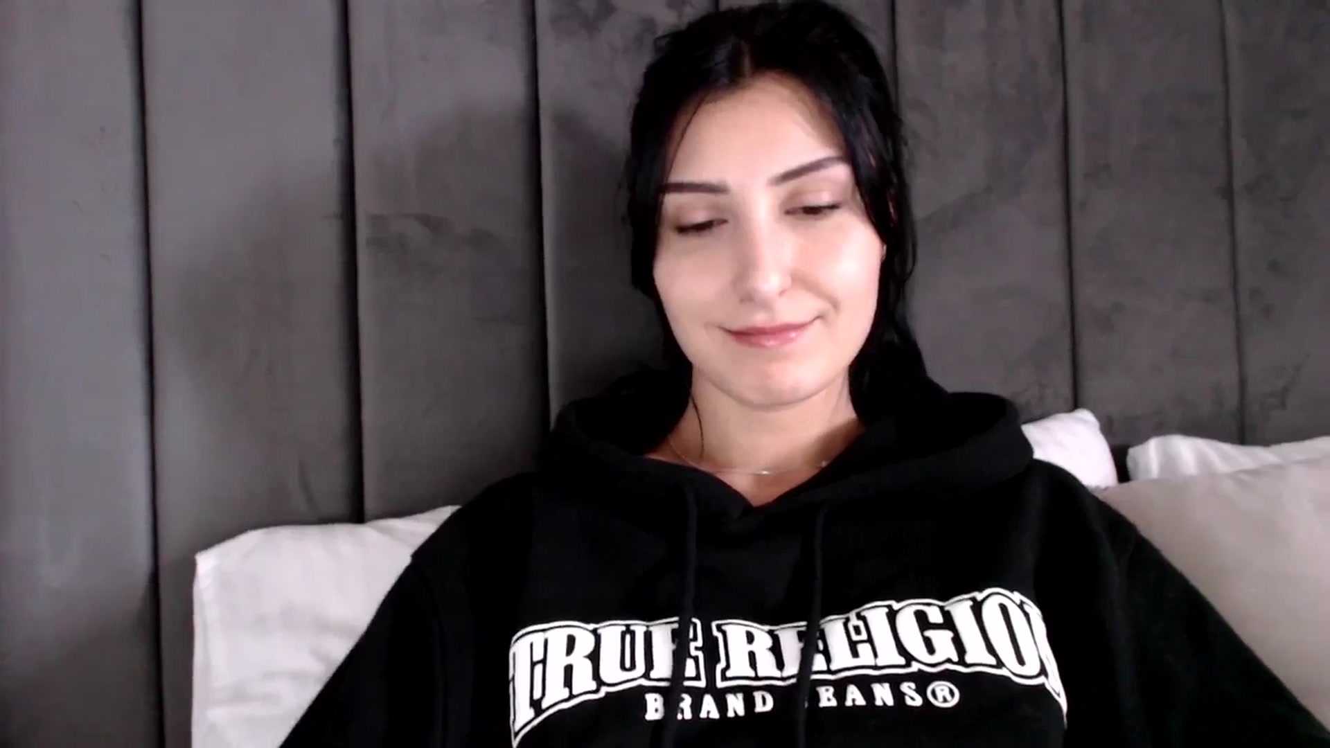 Gallery image thumbnail from MissLeanne's myfreecams stream on, 04/25/2025, 12:25 image 16 of 20