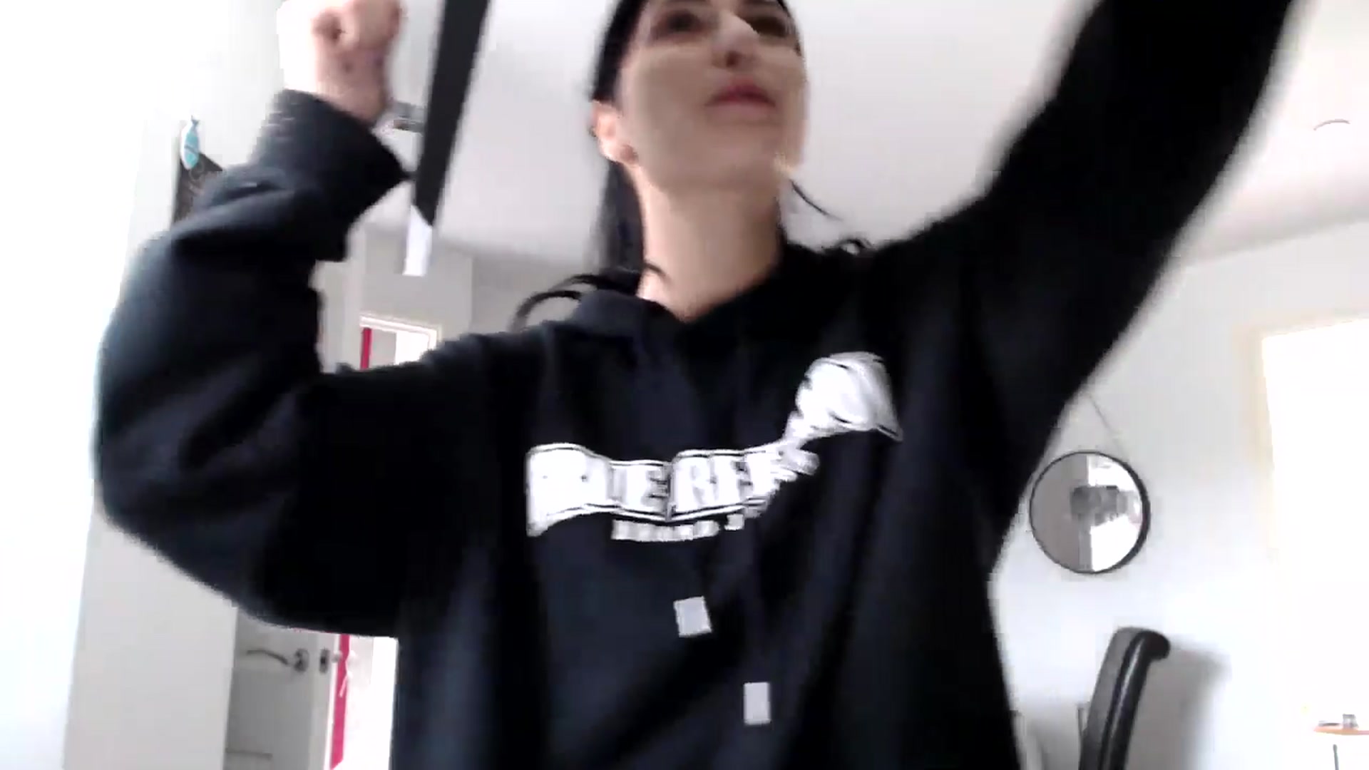 Gallery image thumbnail from MissLeanne's myfreecams stream on, 04/25/2025, 12:43 image 11 of 20
