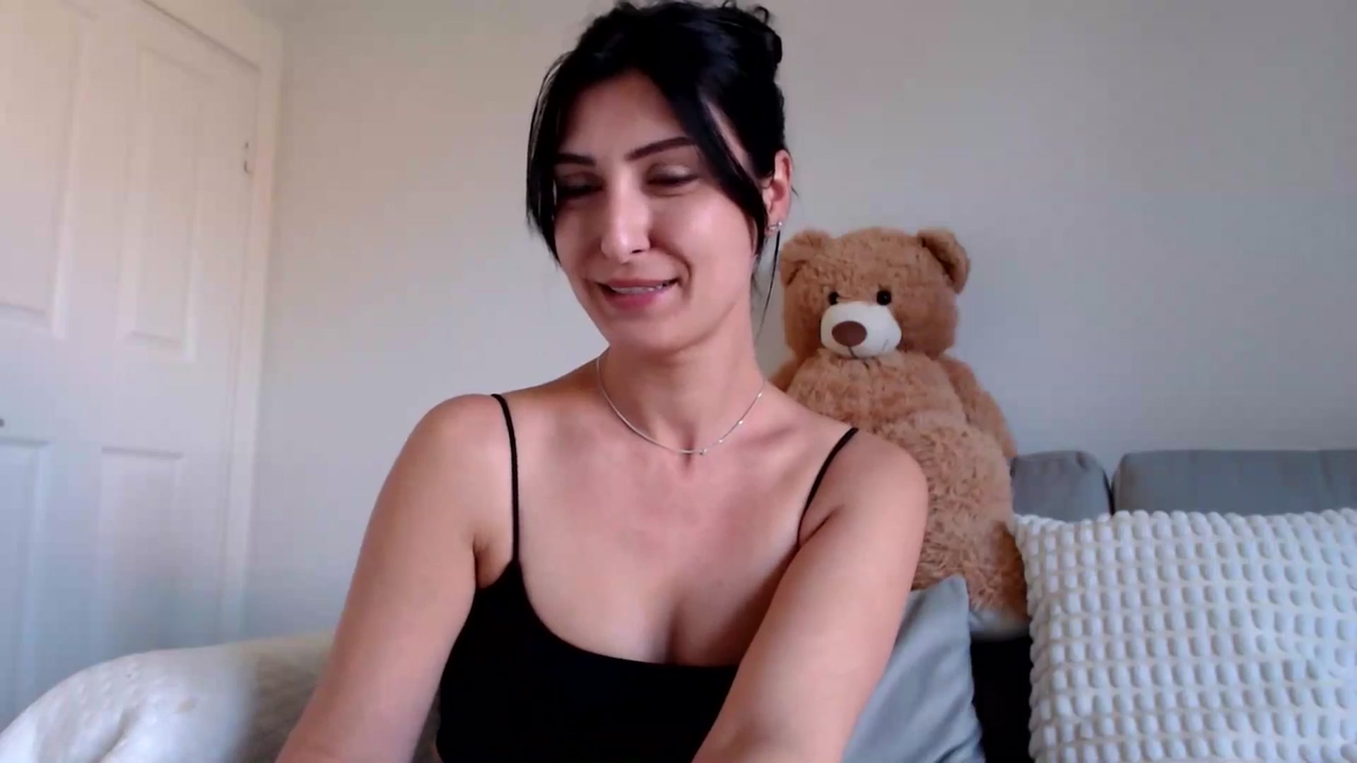 Gallery image thumbnail from MissLeanne's myfreecams stream on, 04/30/2025, 12:25 image 19 of 20