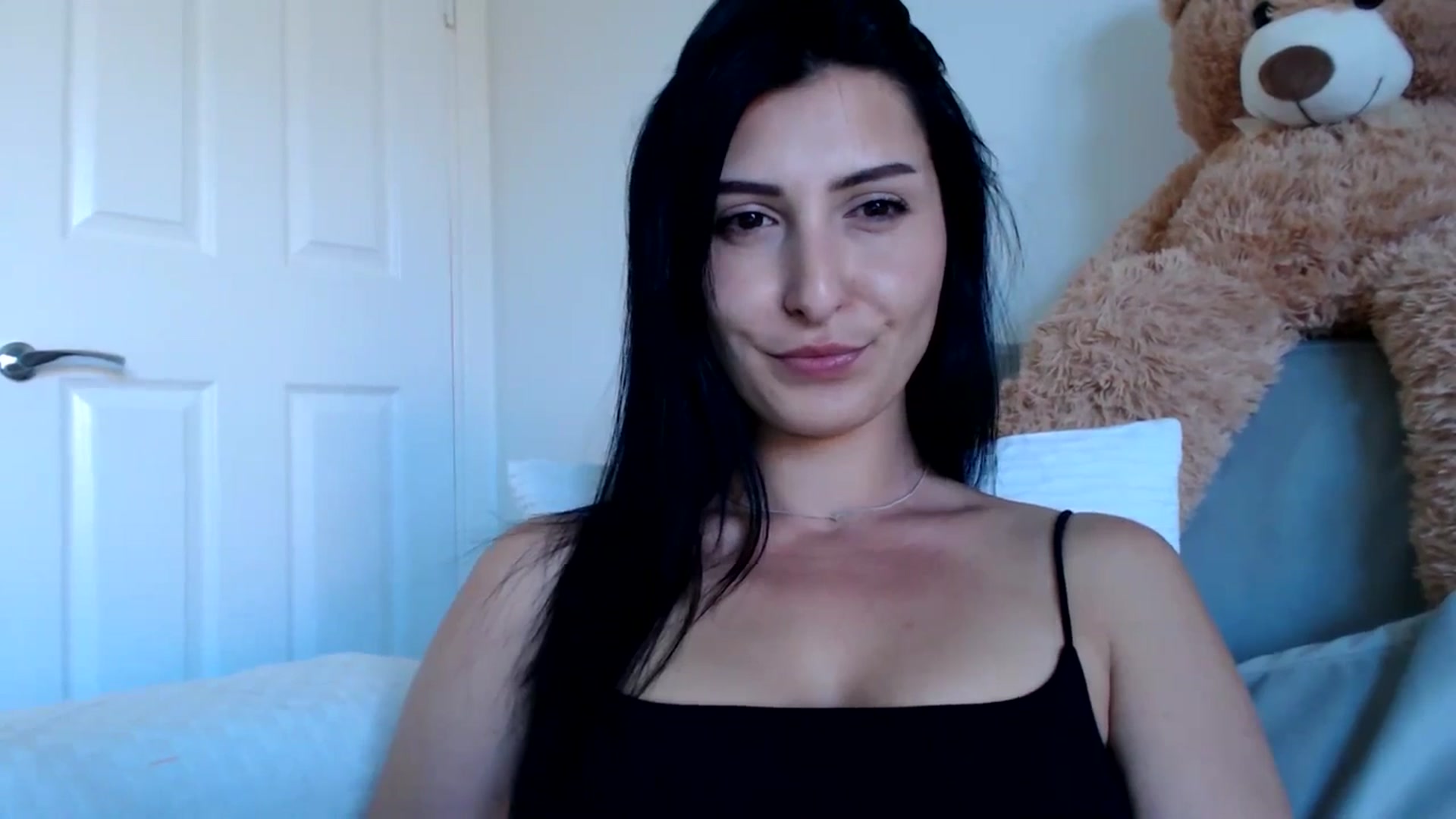 Gallery image thumbnail from MissLeanne's myfreecams stream on, 04/30/2025, 12:25 image 3 of 20