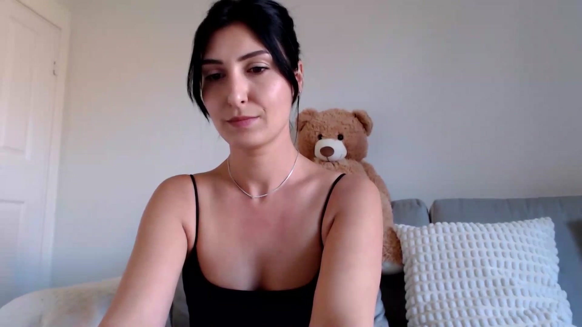 Gallery image thumbnail from MissLeanne's myfreecams stream on, 04/30/2025, 12:54 image 2 of 20