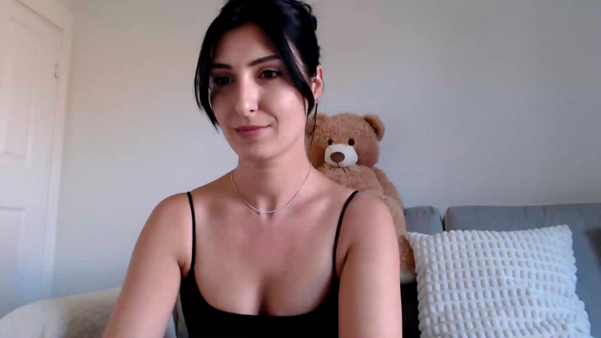 Gallery image thumbnail from MissLeanne's myfreecams stream on, 04/30/2025, 12:54 image 10 of 20