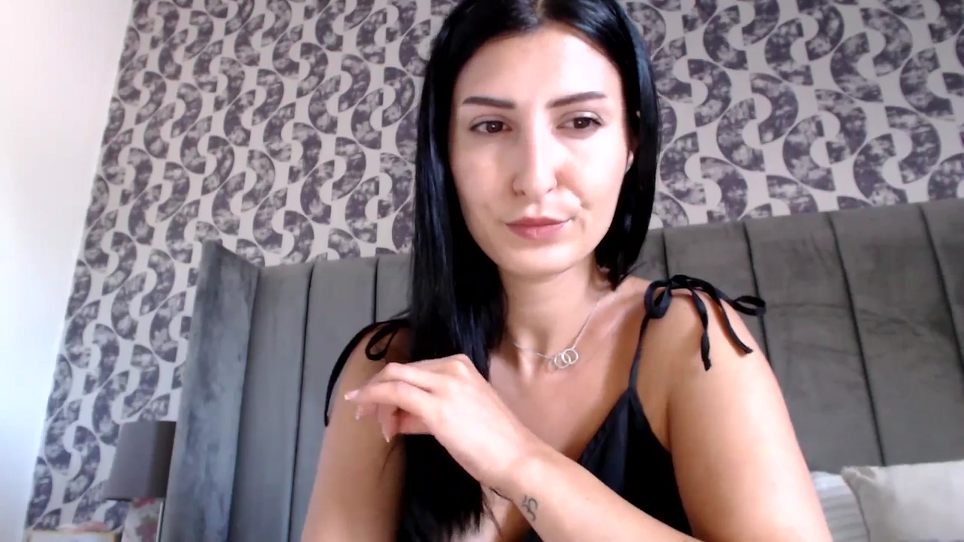Gallery image thumbnail from MissLeanne's myfreecams stream on, 05/16/2025, 09:20 image 17 of 20