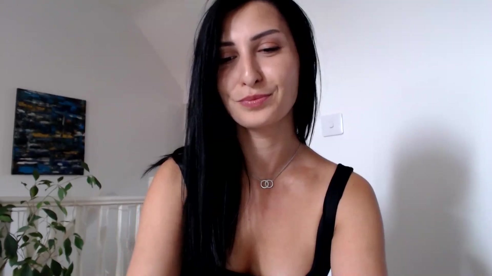 Gallery image thumbnail from MissLeanne's myfreecams stream on, 05/19/2025, 14:33 image 3 of 20