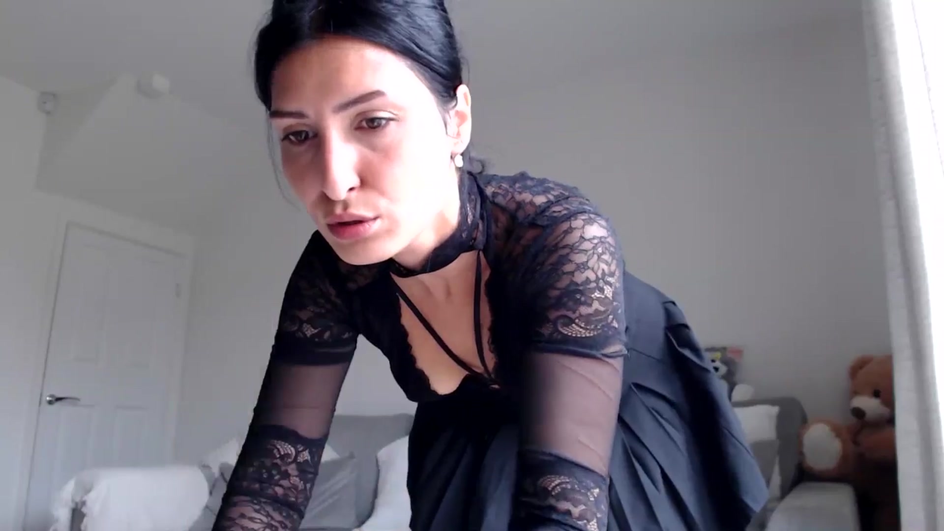 Gallery image thumbnail from MissLeanne's myfreecams stream on, 05/21/2025, 11:08 image 10 of 20