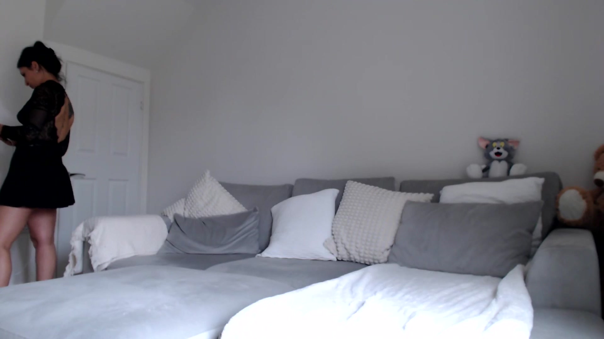Gallery image thumbnail from MissLeanne's myfreecams stream on, 05/21/2025, 11:08 image 13 of 20