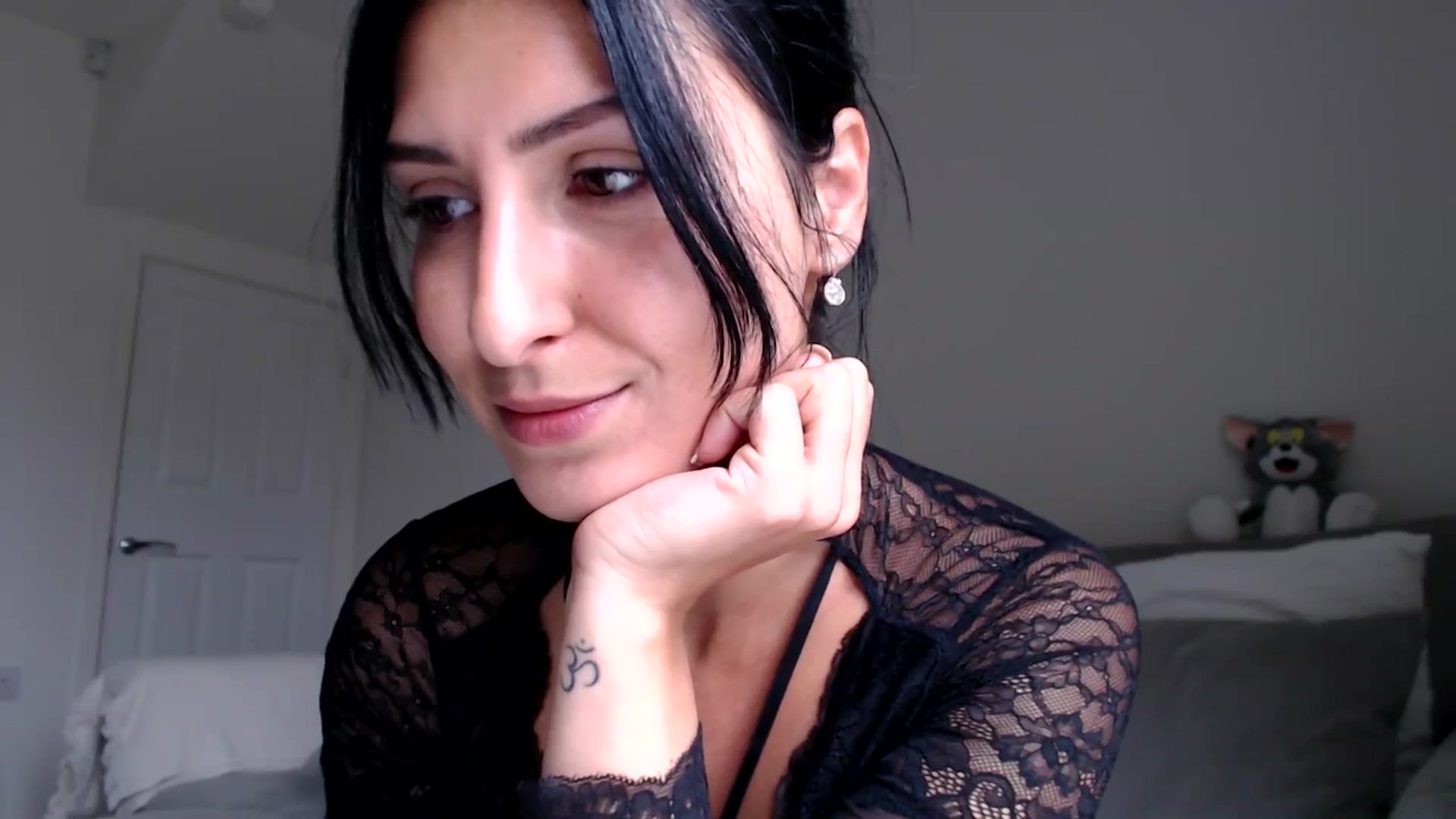 Gallery image thumbnail from MissLeanne's myfreecams stream on, 05/21/2025, 11:08 image 19 of 20