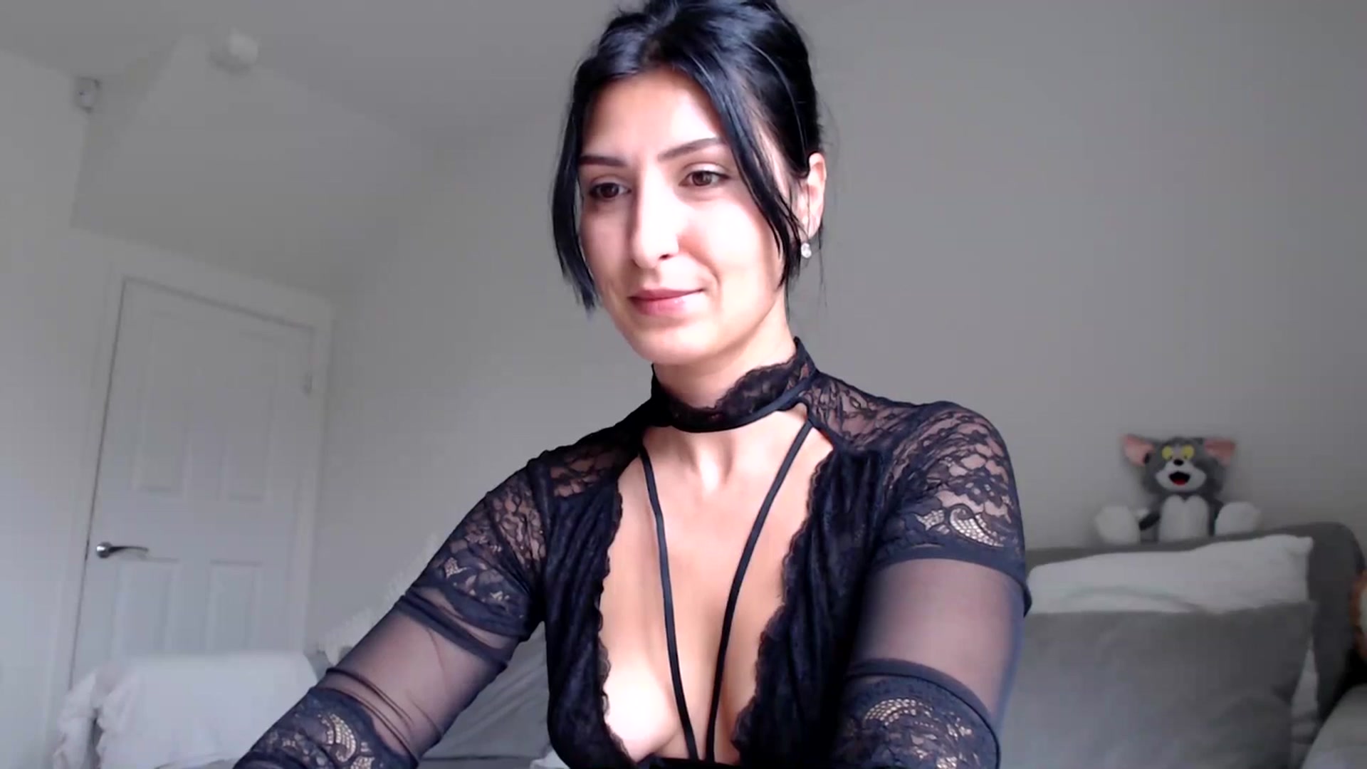 Gallery image thumbnail from MissLeanne's myfreecams stream on, 05/21/2025, 11:08 image 6 of 20