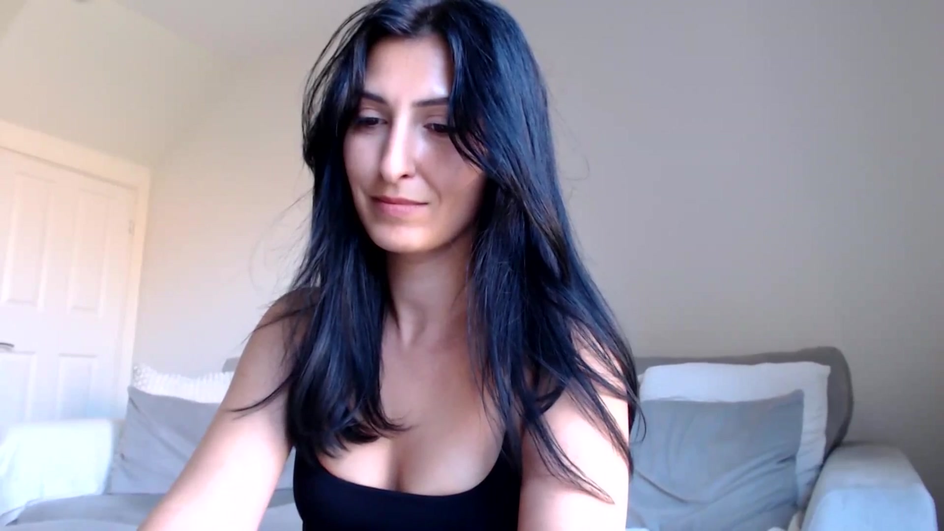 Gallery image thumbnail from MissLeanne's myfreecams stream on, 05/21/2025, 12:41 image 18 of 20