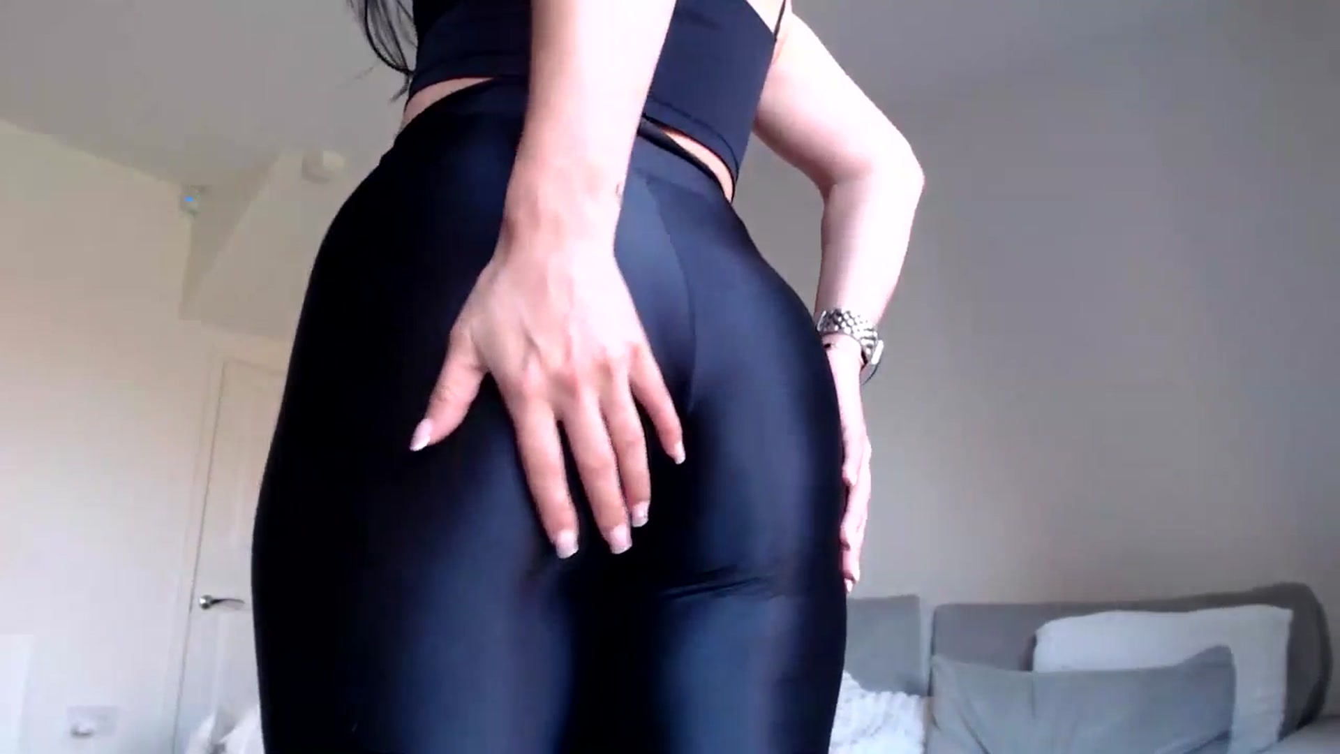 Gallery image thumbnail from MissLeanne's myfreecams stream on, 05/21/2025, 14:58 image 8 of 20