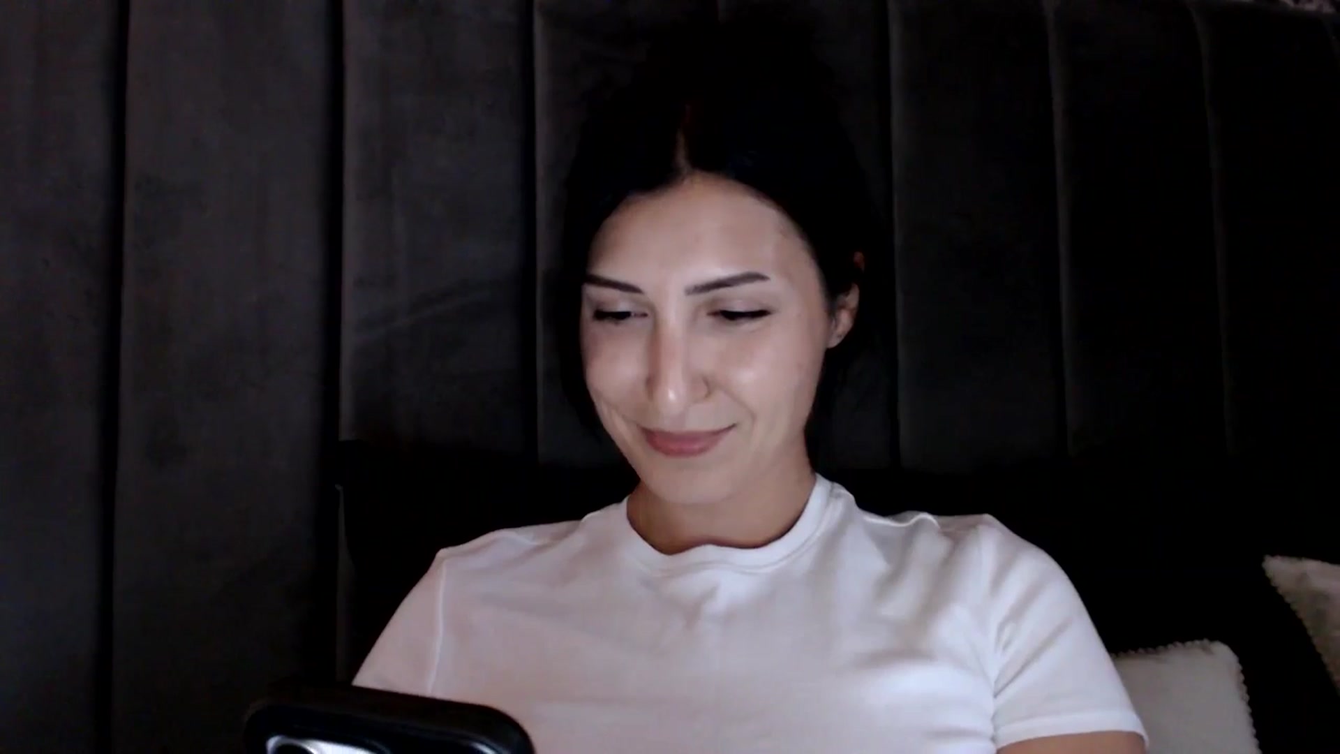 Gallery image thumbnail from MissLeanne's myfreecams stream on, 05/27/2025, 18:15 image 16 of 20