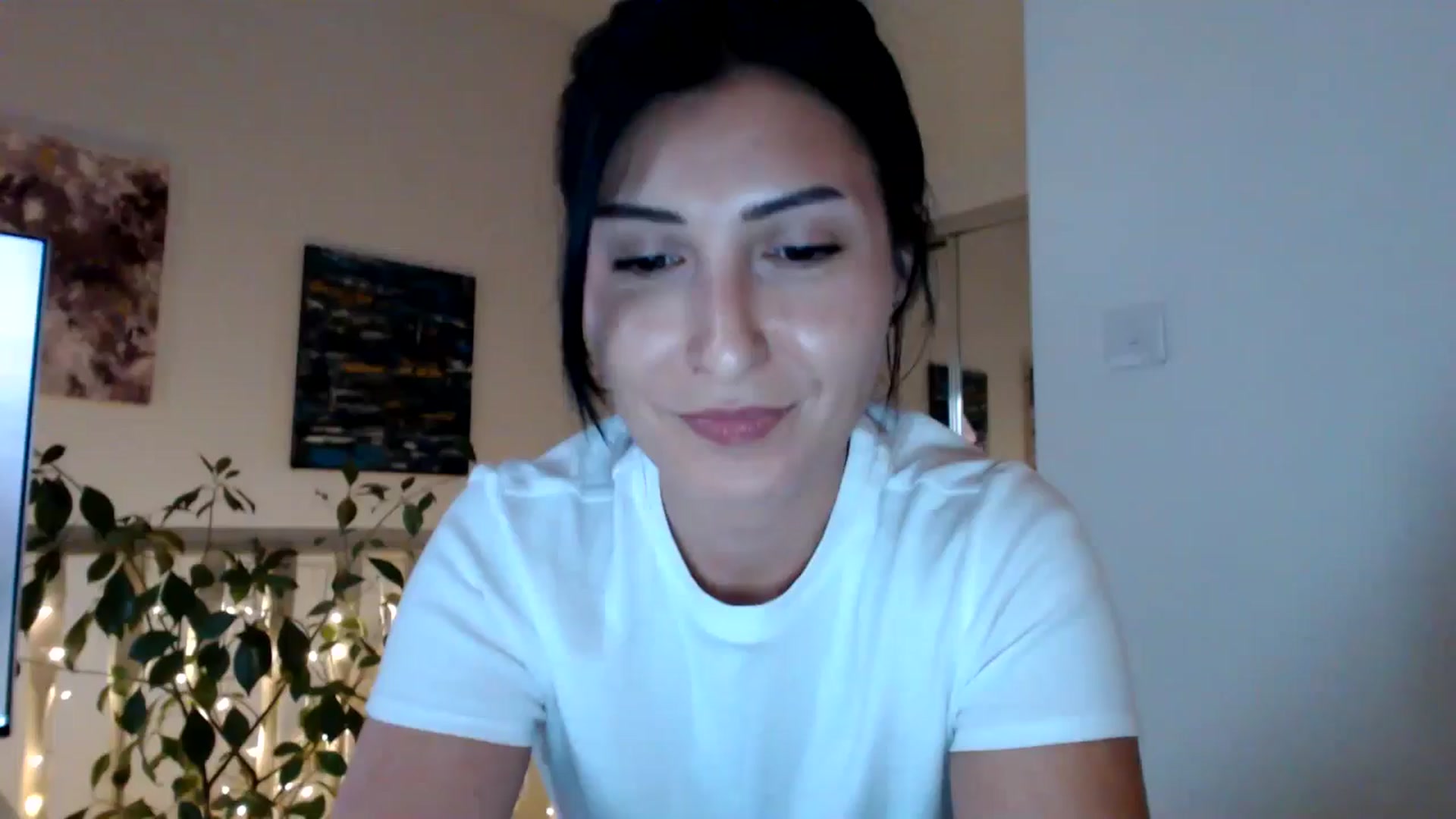 Gallery image thumbnail from MissLeanne's myfreecams stream on, 05/27/2025, 18:15 image 11 of 20
