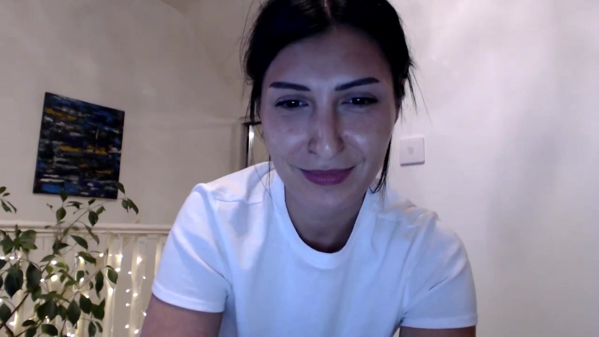 Gallery image thumbnail from MissLeanne's myfreecams stream on, 05/27/2025, 20:09 image 16 of 20