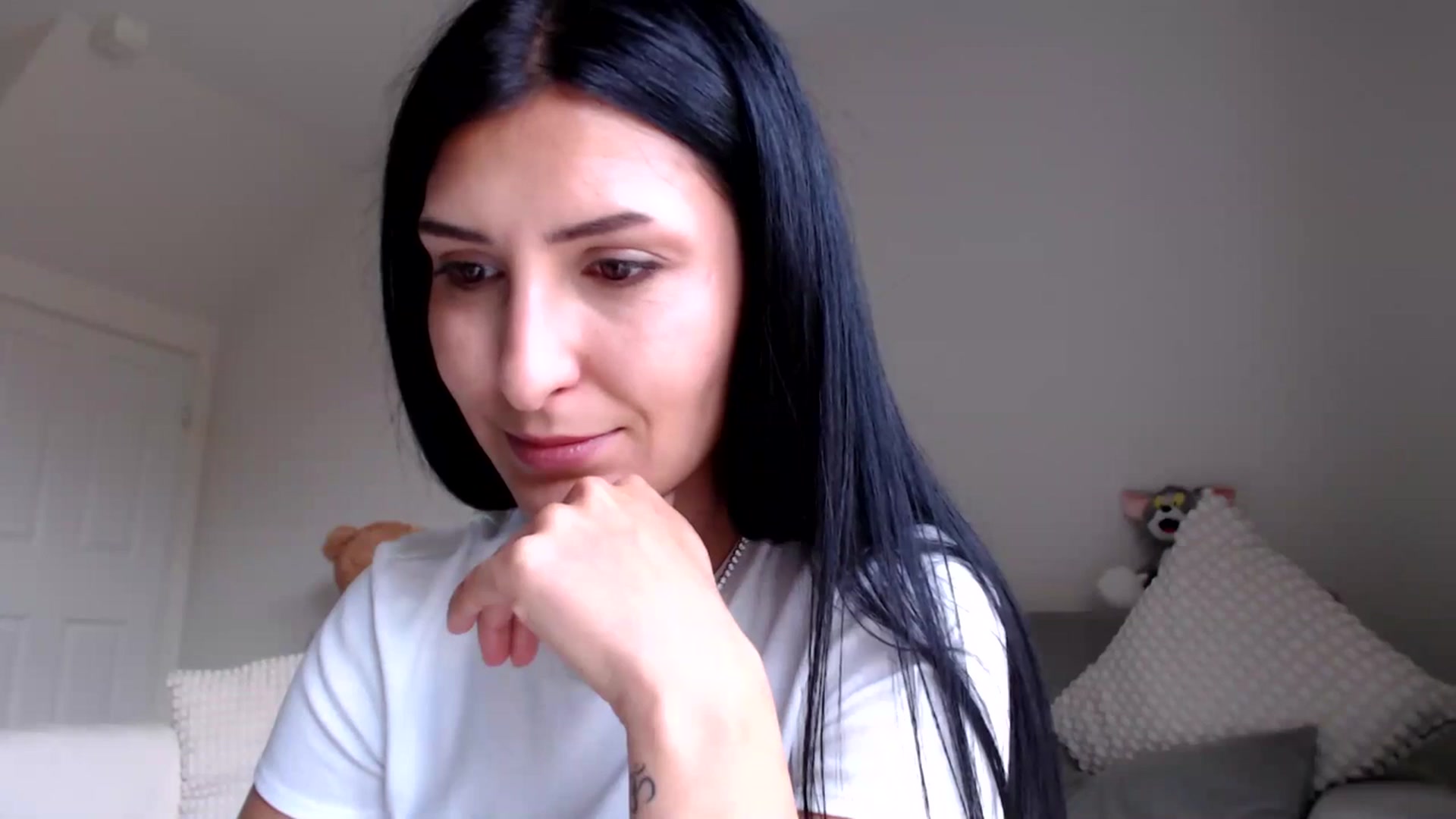 Gallery image thumbnail from MissLeanne's myfreecams stream on, 06/02/2025, 11:39 image 20 of 20