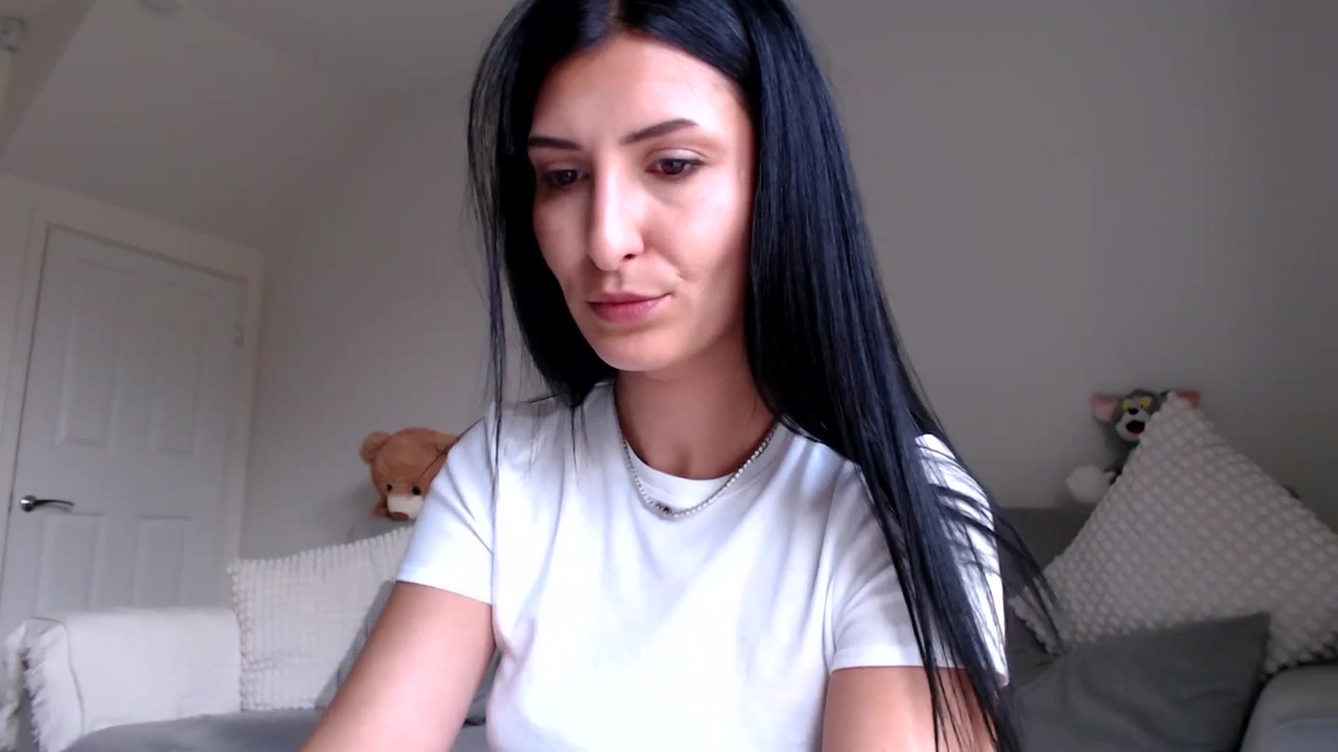 Gallery image thumbnail from MissLeanne's myfreecams stream on, 06/02/2025, 11:39 image 15 of 20