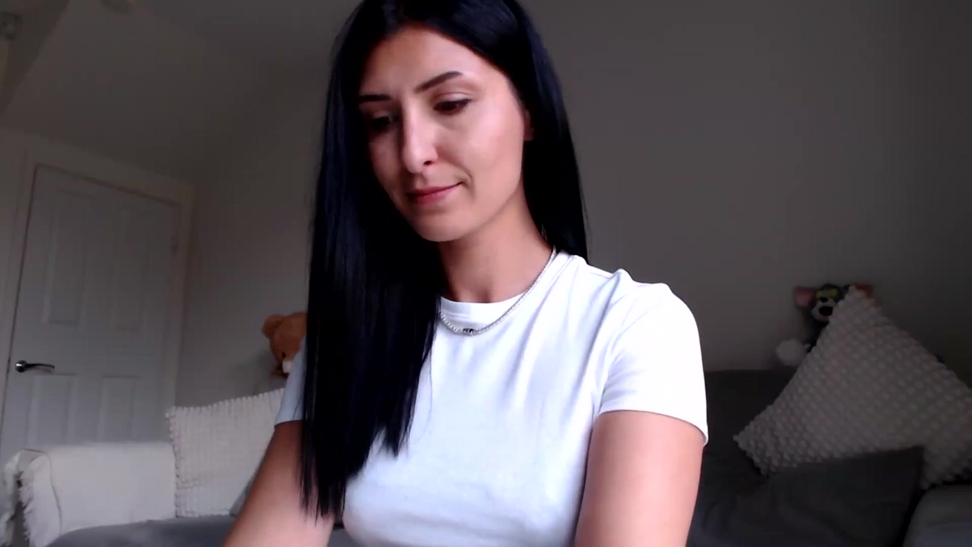 Gallery image thumbnail from MissLeanne's myfreecams stream on, 06/02/2025, 11:39 image 8 of 20
