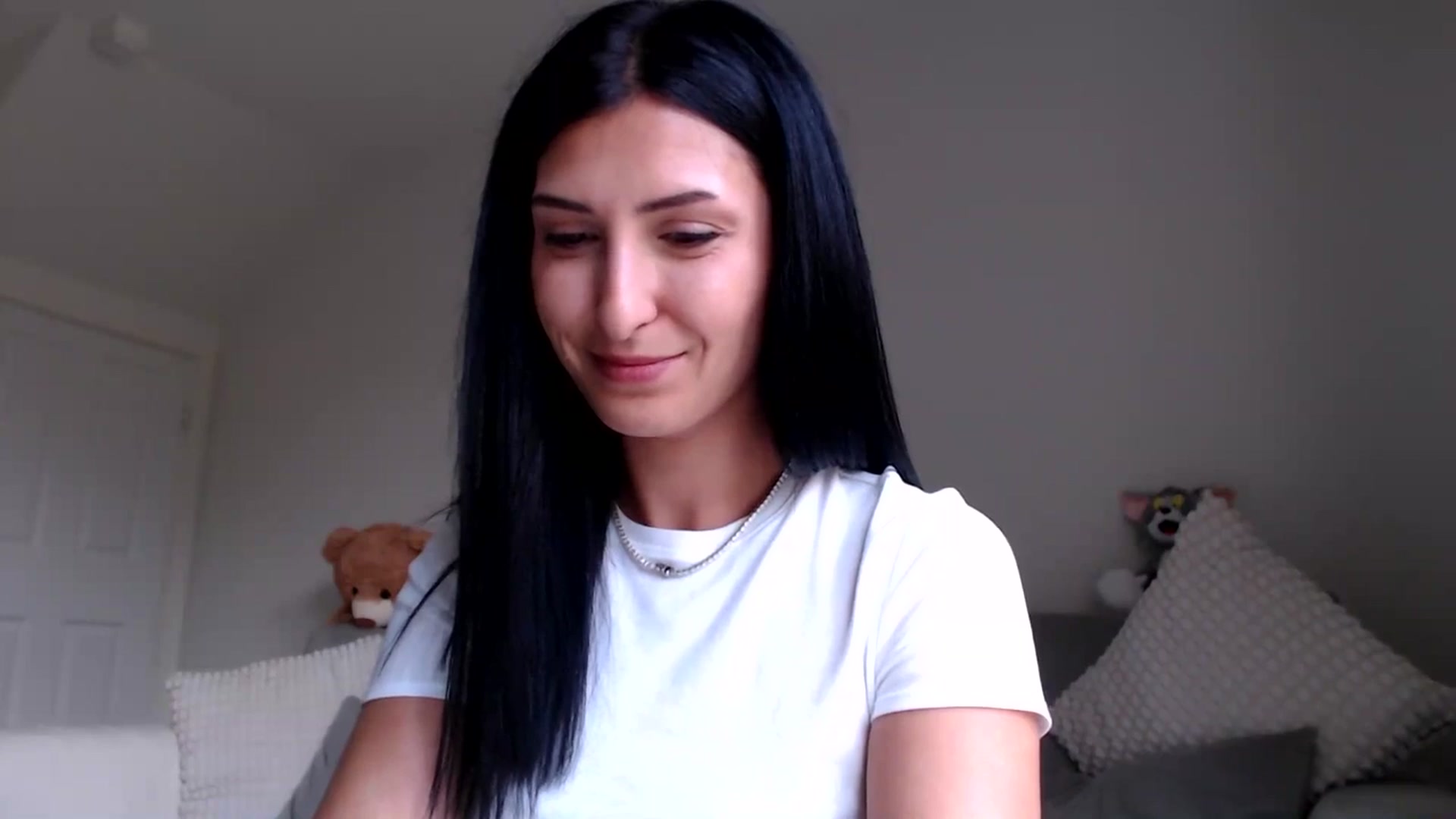 Gallery image thumbnail from MissLeanne's myfreecams stream on, 06/02/2025, 11:39 image 17 of 20