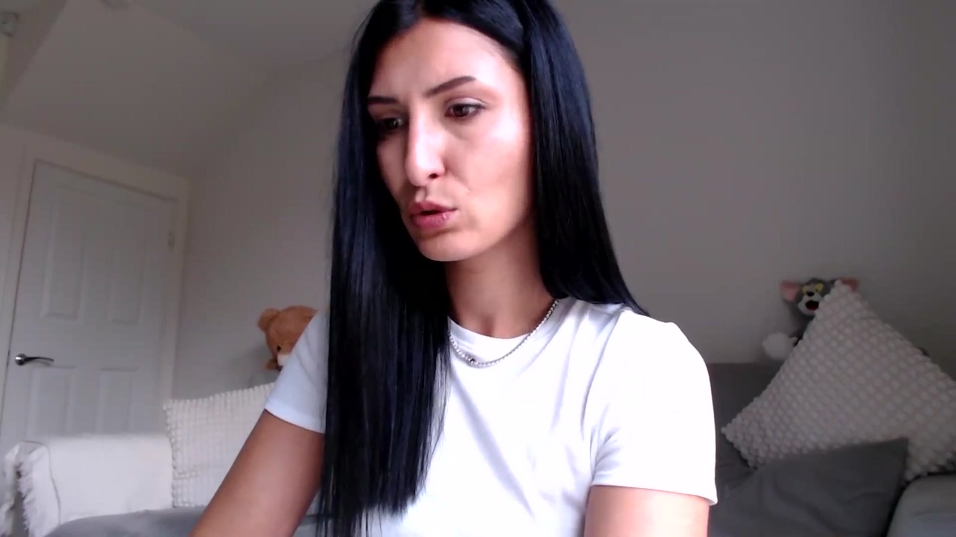 Gallery image thumbnail from MissLeanne's myfreecams stream on, 06/02/2025, 11:39 image 12 of 20