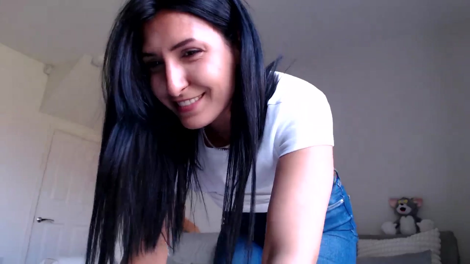 Gallery image thumbnail from MissLeanne's myfreecams stream on, 06/02/2025, 13:00 image 14 of 20