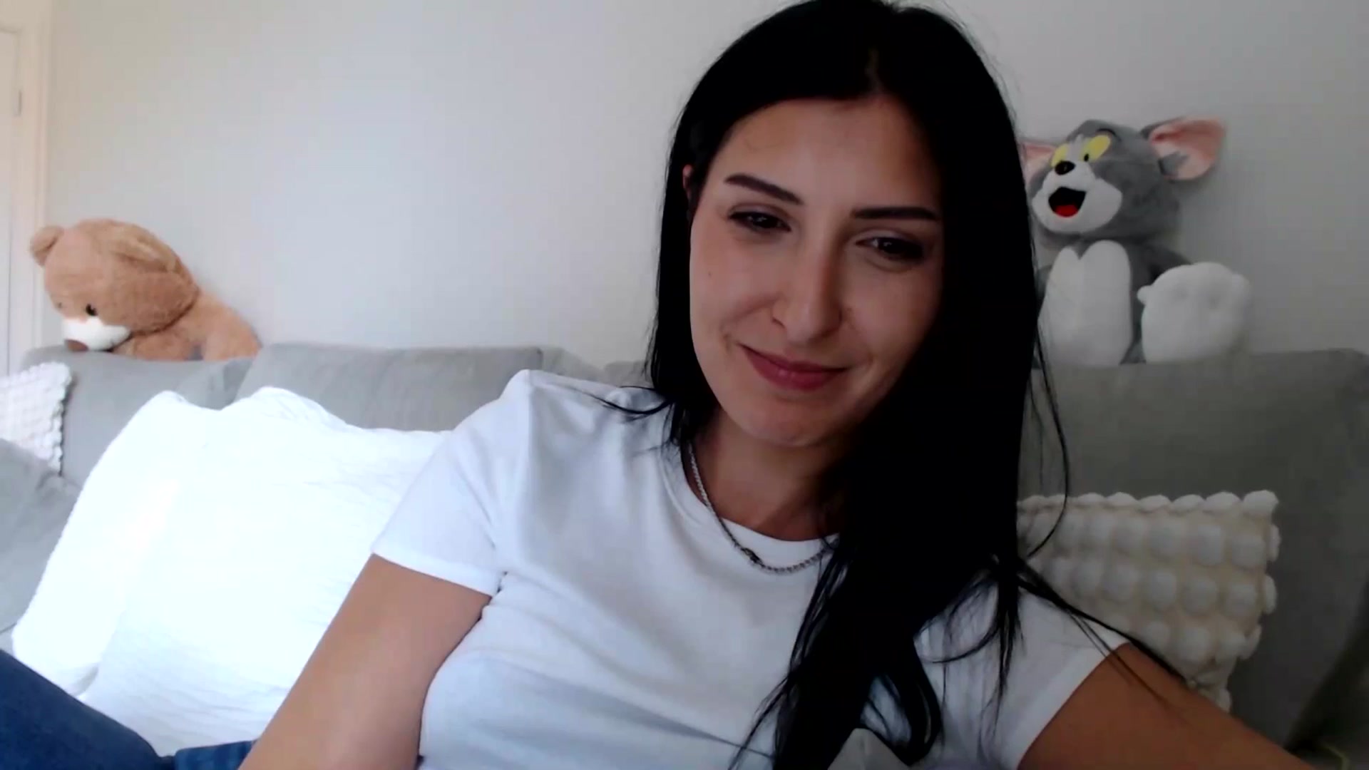 Gallery image thumbnail from MissLeanne's myfreecams stream on, 06/02/2025, 14:31 image 1 of 20