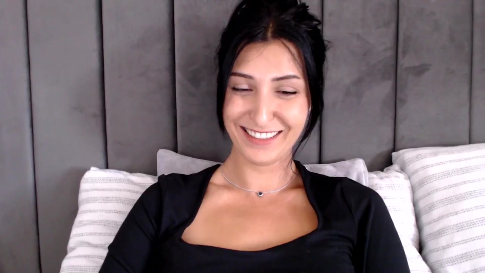 Gallery image thumbnail from MissLeanne's myfreecams stream on, 06/05/2025, 12:21 image 5 of 20